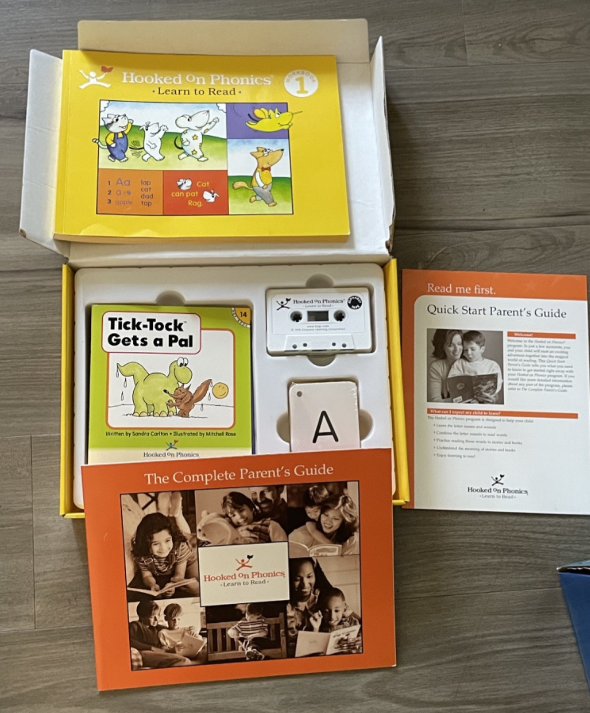 VTG Hooked on Phonics Set Cassette Version Levels 1-5 + Parent, Learn to Read
