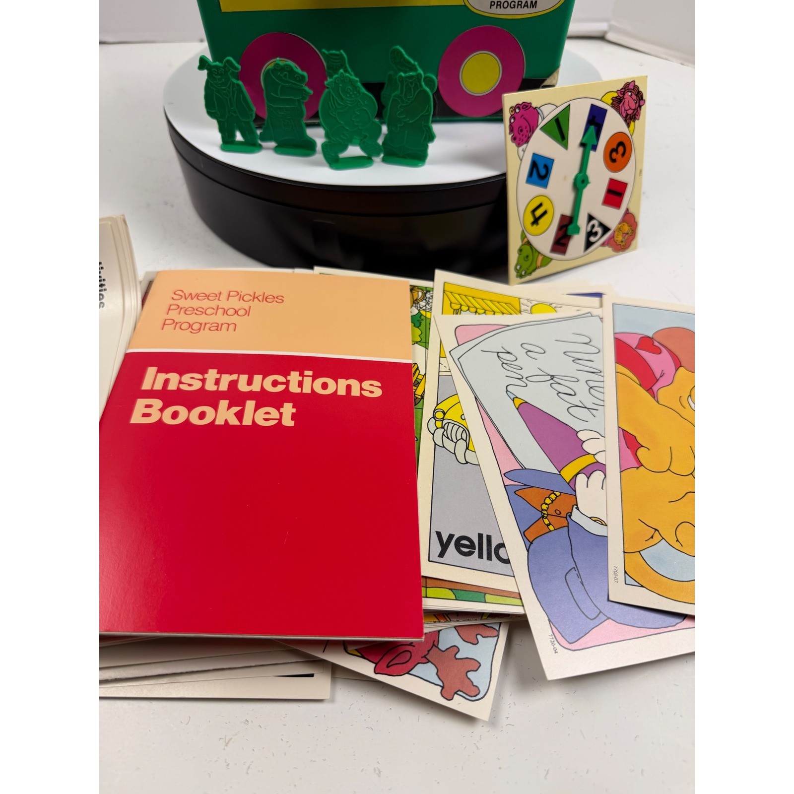 Vintage Sweet Pickles Preschool Program Bus Box Activity Cards ’87 Weekly Reader