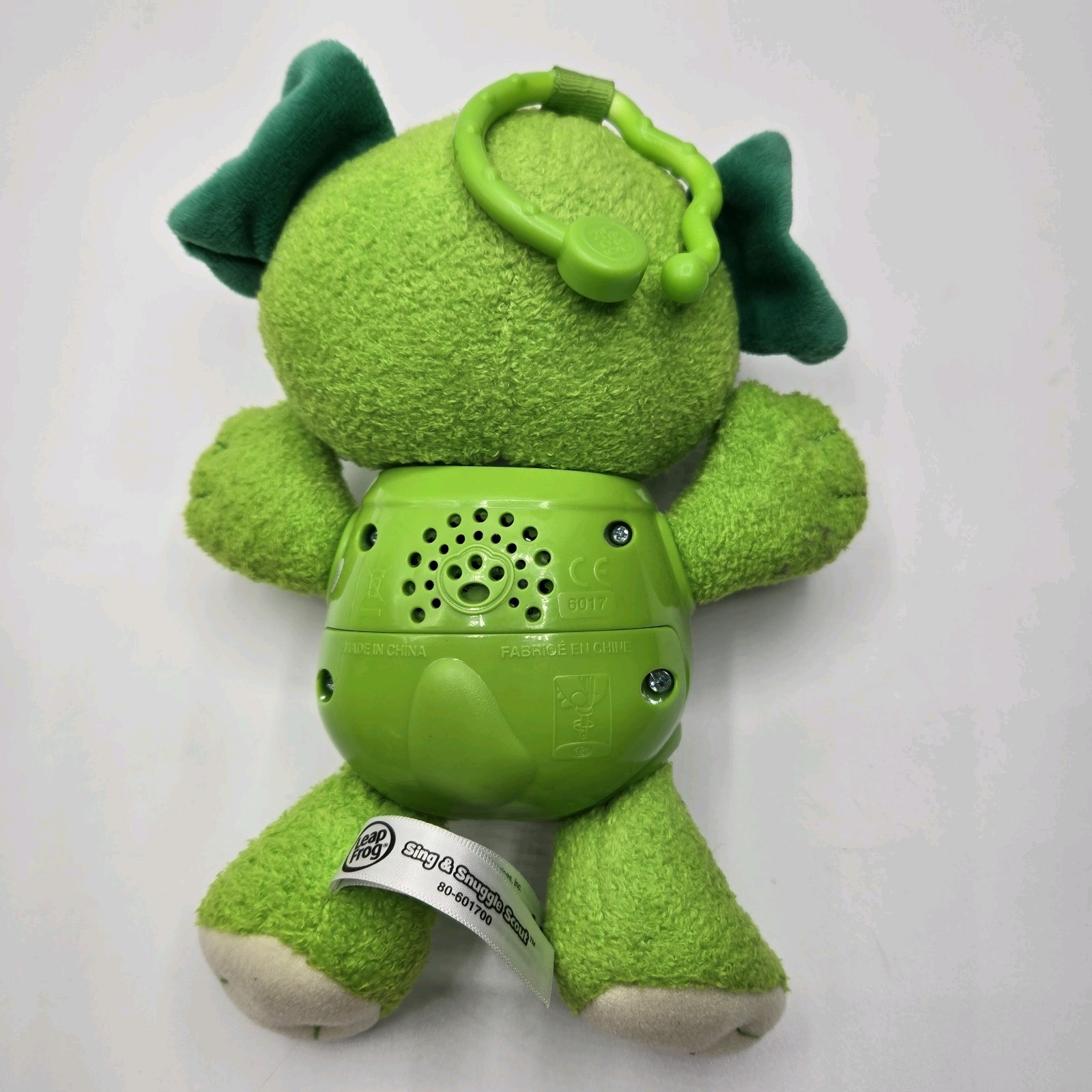 Leap Frog Interactive Puppy Sing & Snuggle Scout 8″ Musical Light Up Toy Works