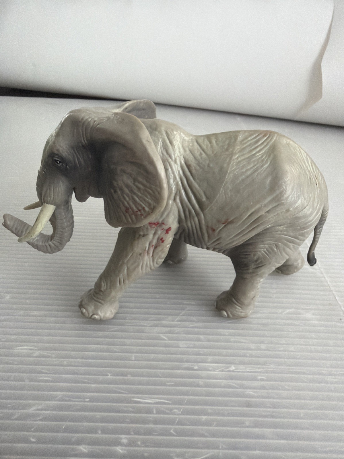 Safari Ltd African Elephant Figure 1996 grey large 7 x 4 inches