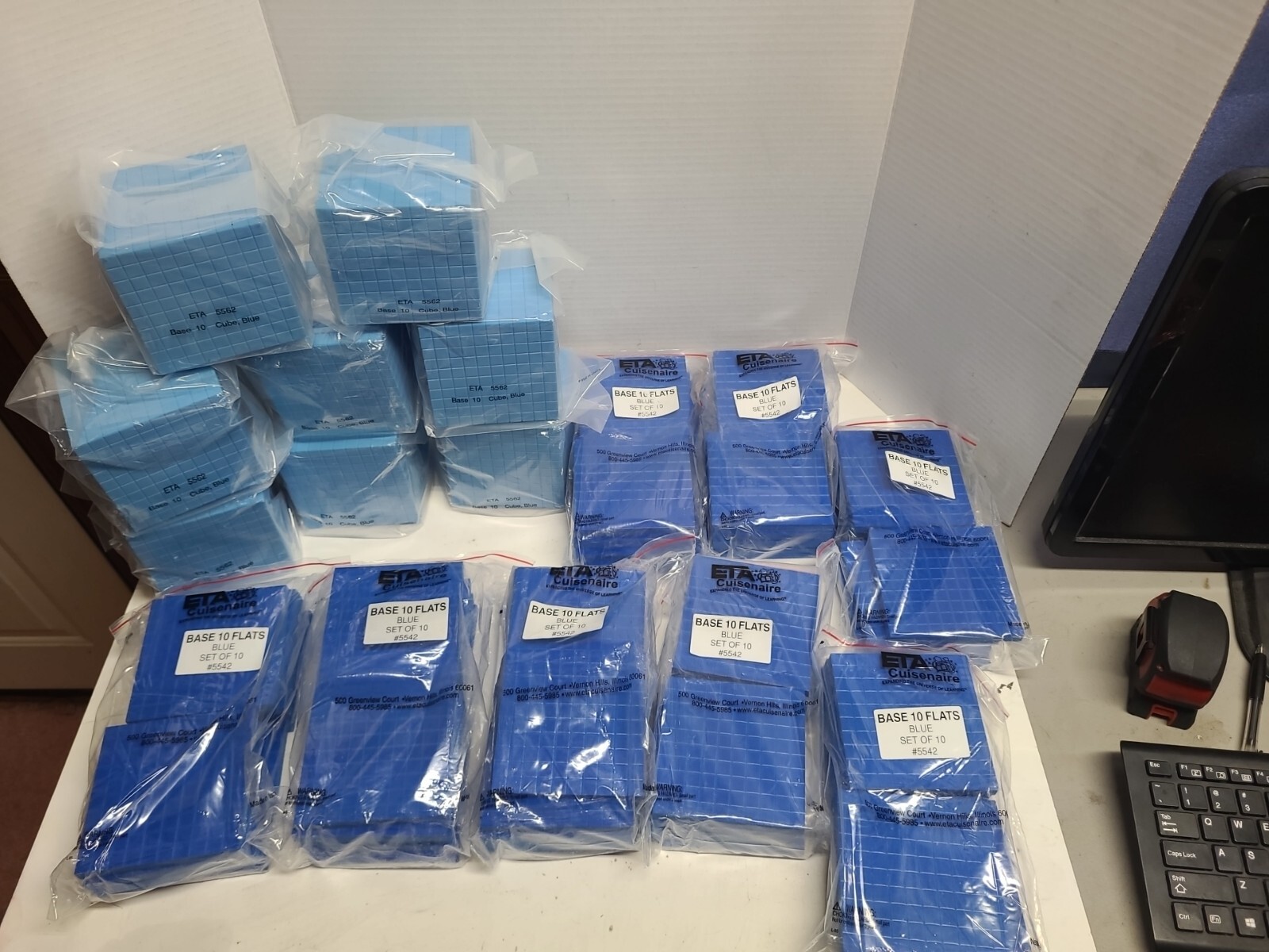 ETA Cuisenaire( Base 10 Flats Blue SET and Base 10 Cube Plastic ) Lot