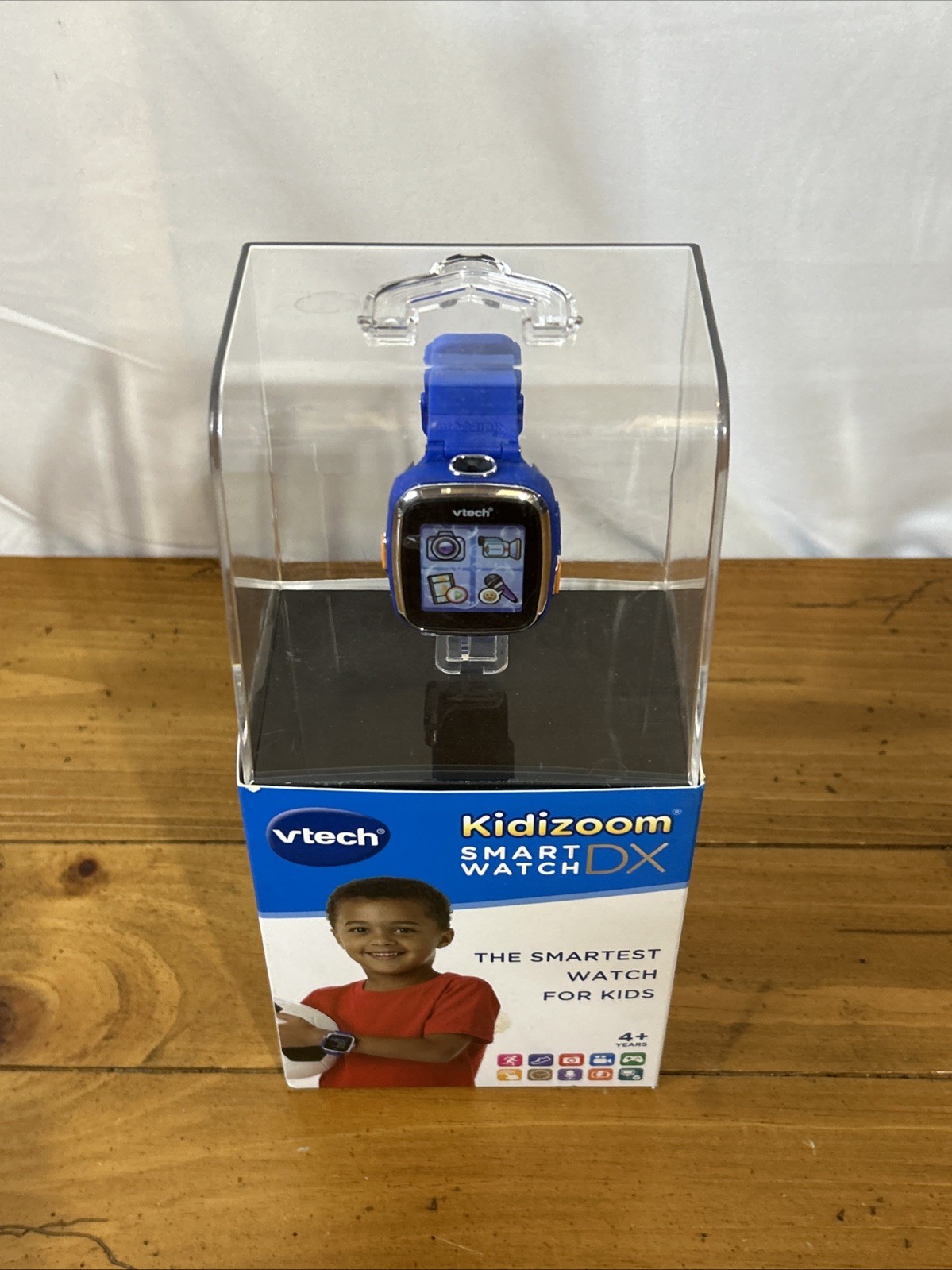 VTech Kidizoom Smartwatch DX Blue The Smartest Watch for Kids Ages 4 And Up. NEW