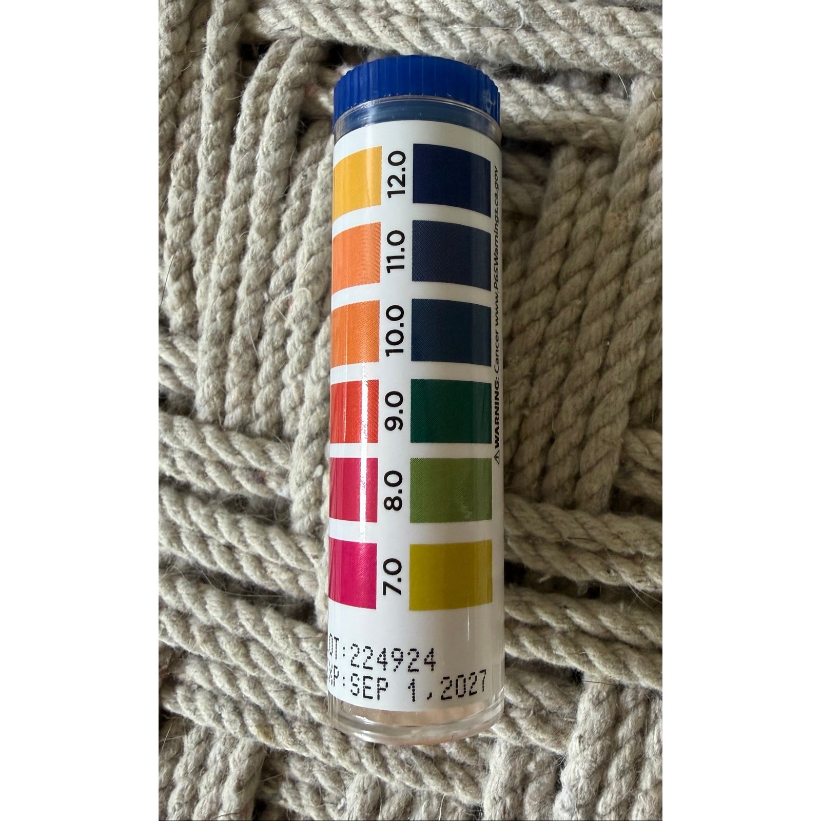Hydrion PH 1.0 – 12.0 Test Strips, MicroEssential labs- Chemistry Lab New Vial