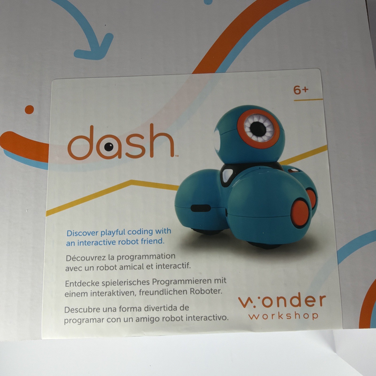 Wonder Workshop Dash Robot Wonder Bundle DA03, Launcher, Sketch Kit, Gripper NEW