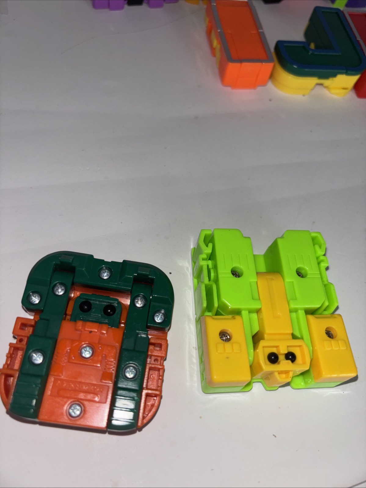 Lakeshore Learning Alphabet Transforming Robots Alphabots Toys