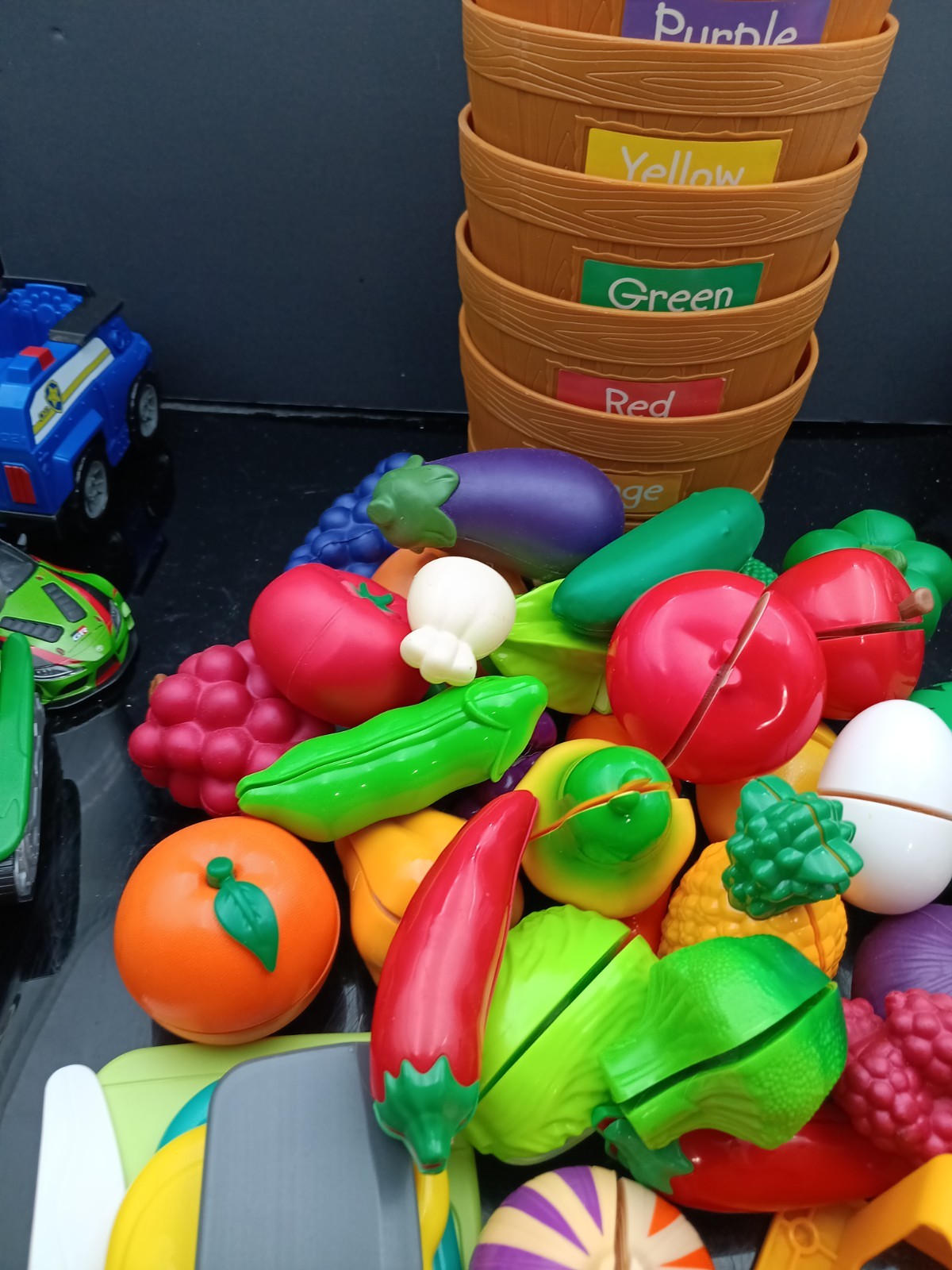 Huge Lot Of Learning Resources Farmers Market Fresh Picked Fruit & Vegies T2796