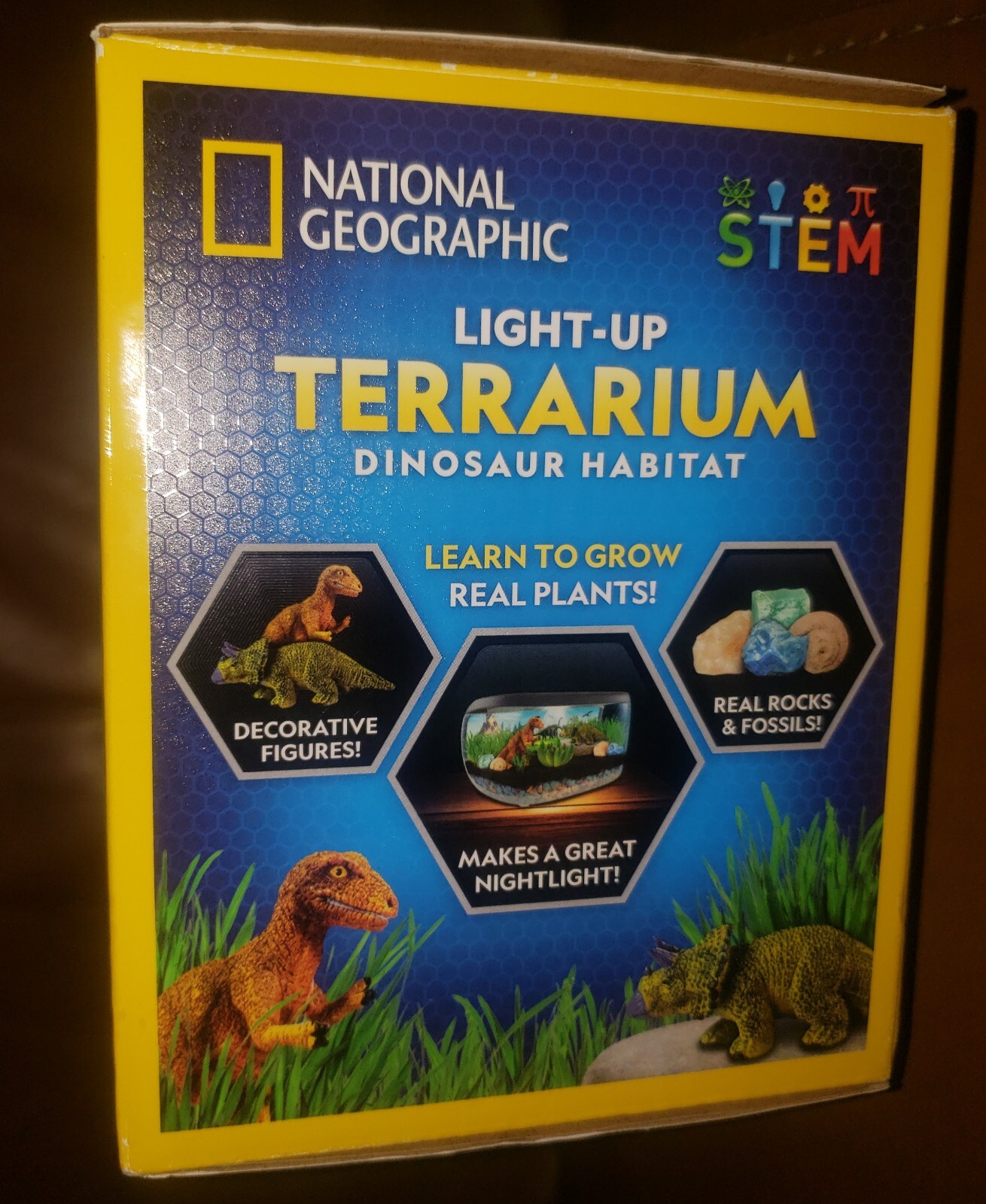 NATIONAL GEOGRAPHIC Light Up Terrarium Kit Dinosaur Habitat STEM Botany NIB