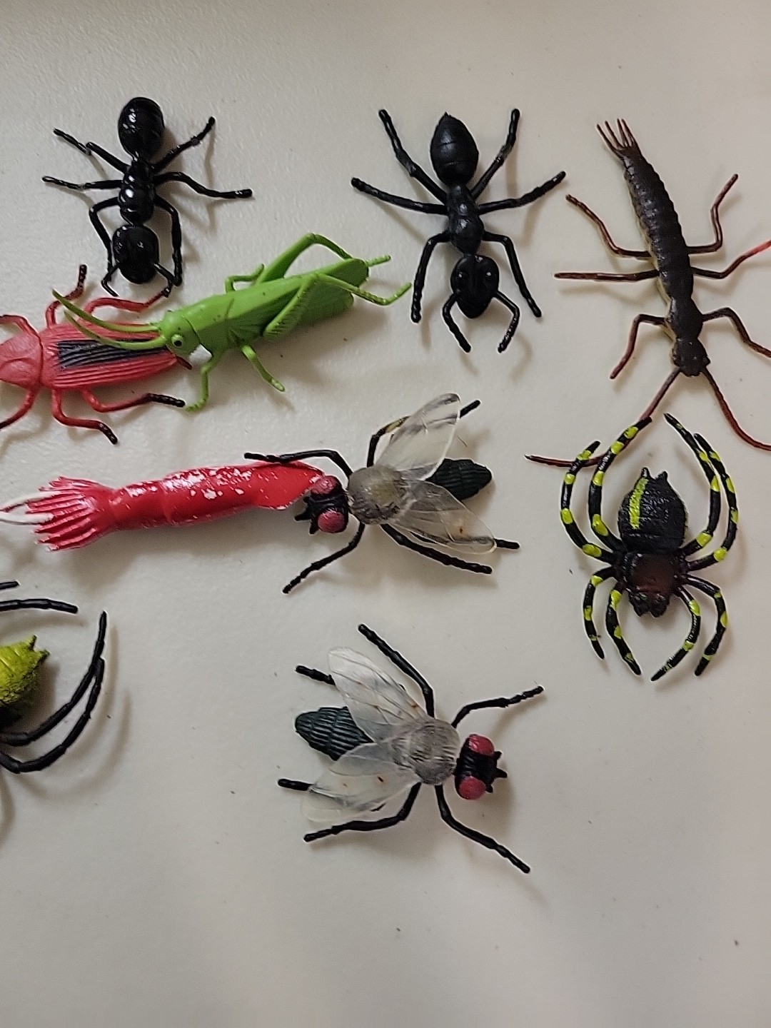 Mixed Lot of Rubber Plastic Spider fly ant Insects Bugs Toy Figures