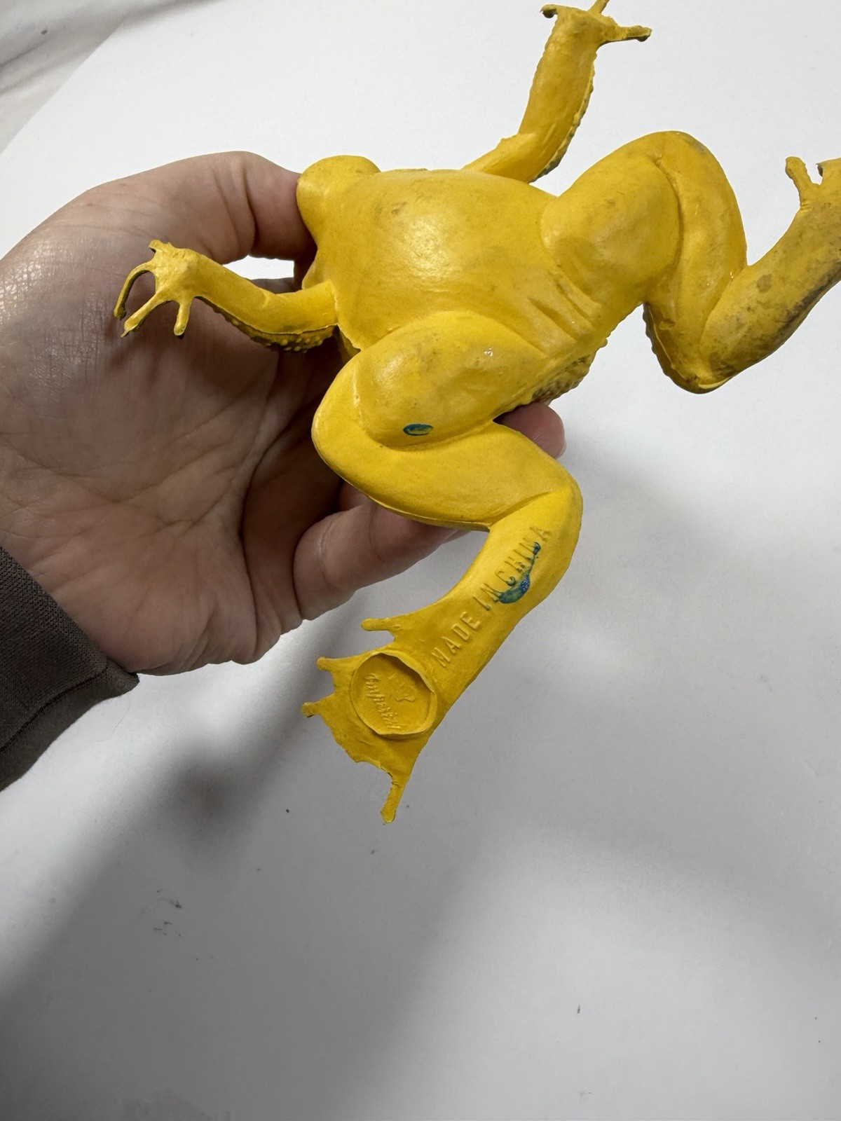 Vintage Imperial Rubber Toad Frog Bath Toy Green Yellow Squeeze Squirt Toy