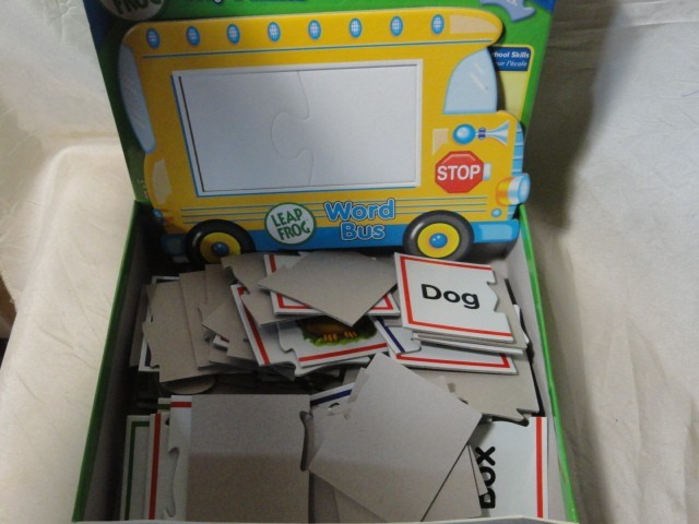 LEAP FROG LANGUAGE WHIZ LEARNING BUS TRAY PUZZLES 60 PCS AGES 2-6 COMPLETE VGUC