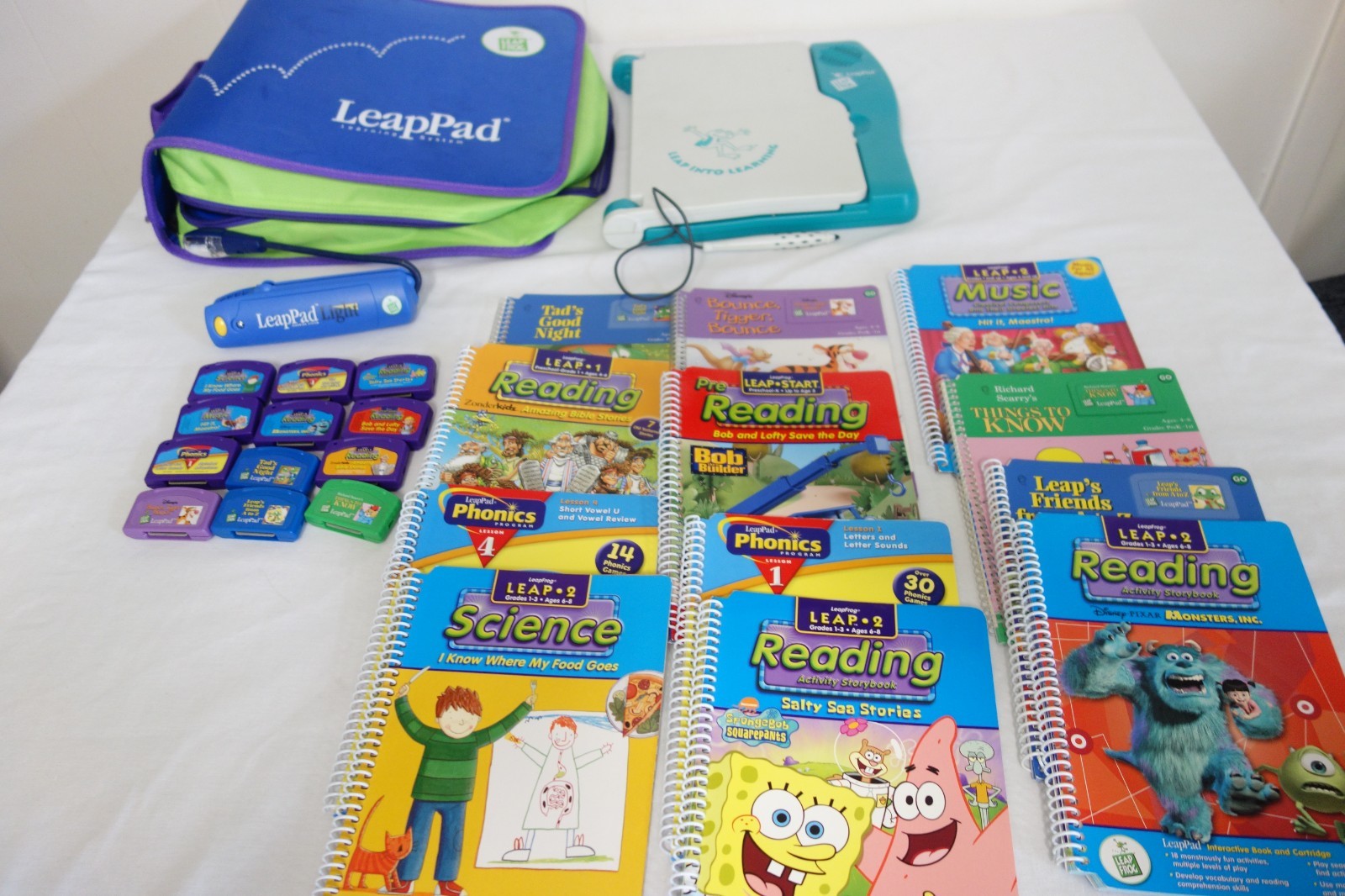 Lot Of 12 Books and Cartidges LeapFrog LeapStart Interactive Learning System
