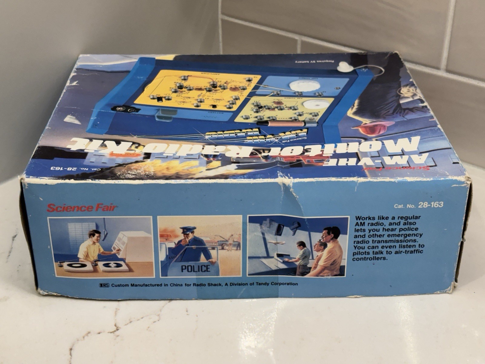 VTG Science Fair AM VHF Monitor Radio Kit 28-163 With Box Manual Earphone Wire