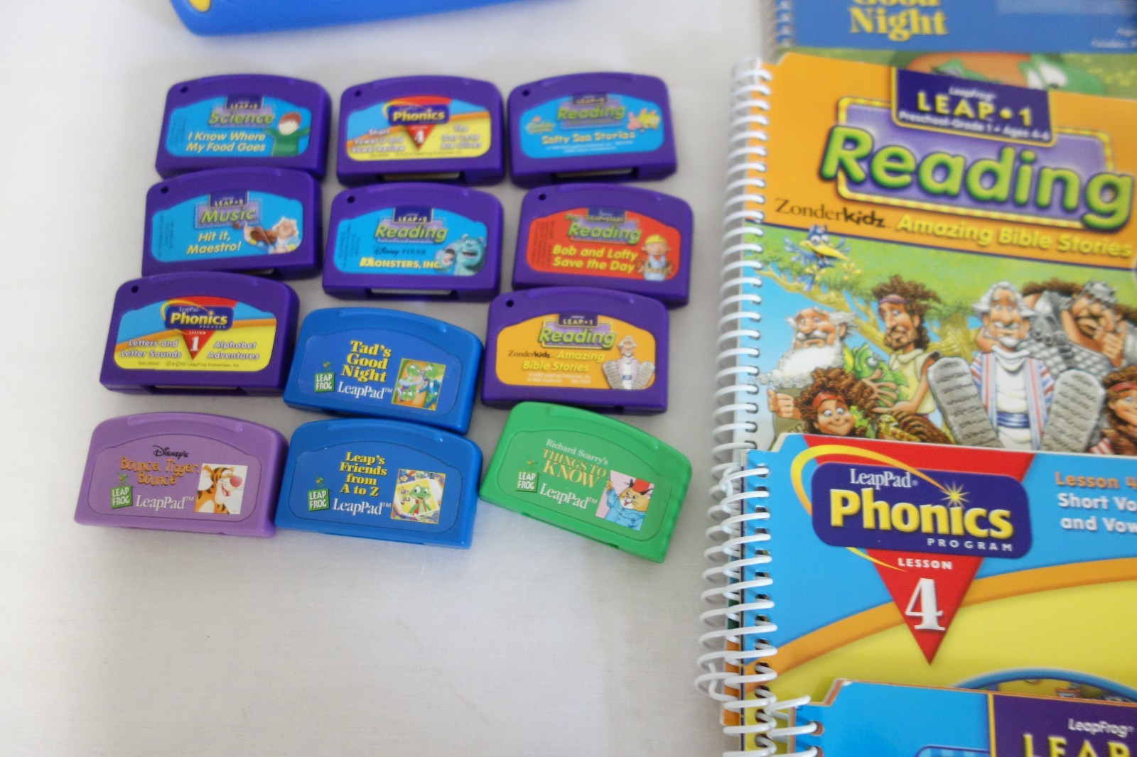 Lot Of 12 Books and Cartidges LeapFrog LeapStart Interactive Learning System