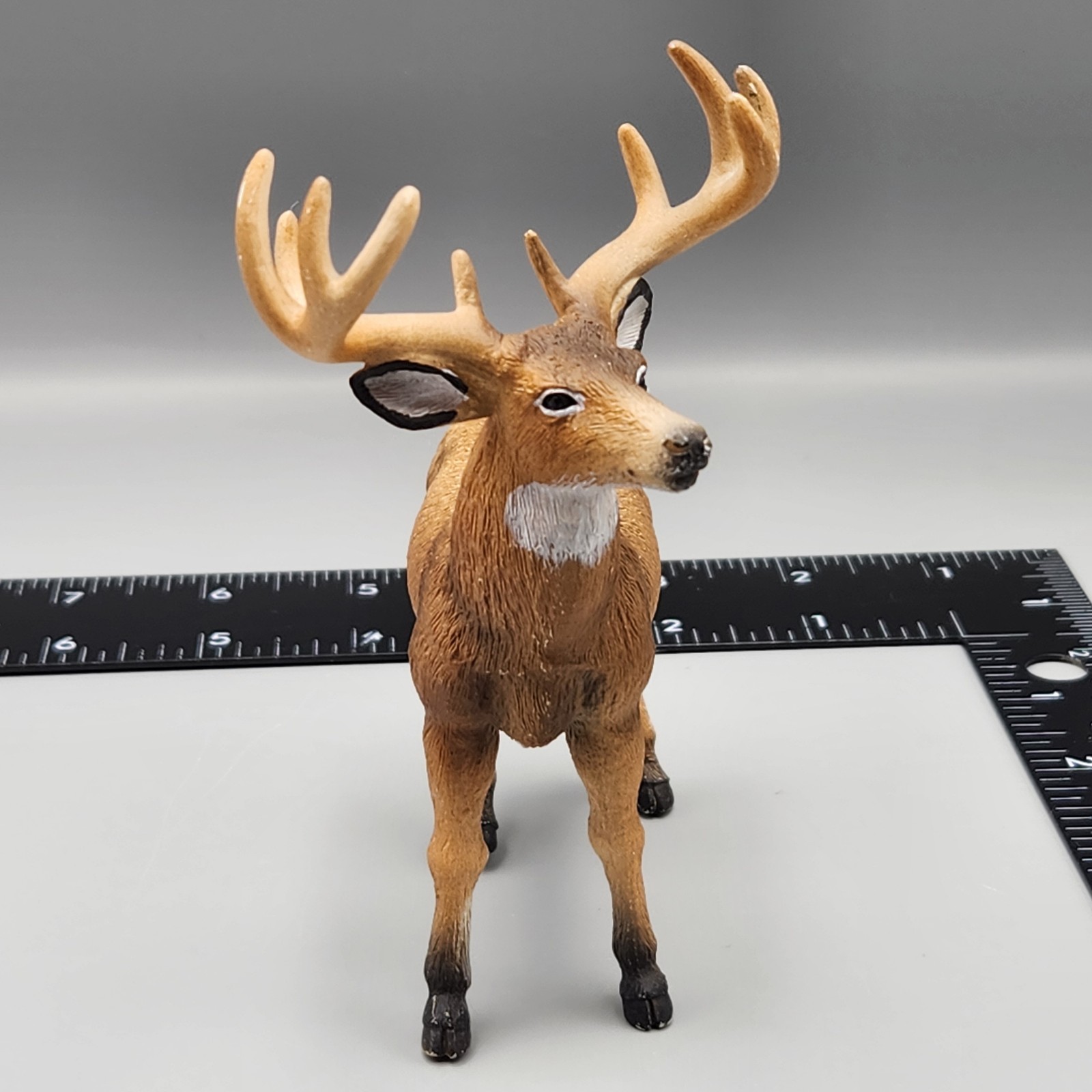 2013 MOJO Deer Buck Stag 10 Point Rack Figure