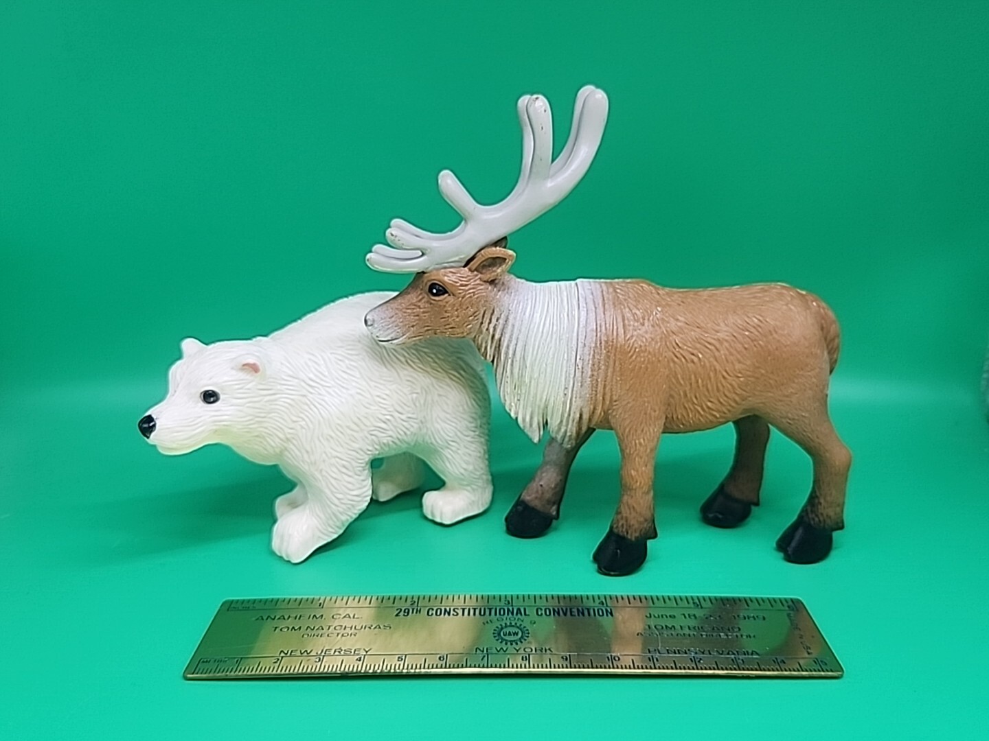 Reindeer & Polar Bear North Pole Alaska Wildlife Toy Animal Figure Lot Christmas