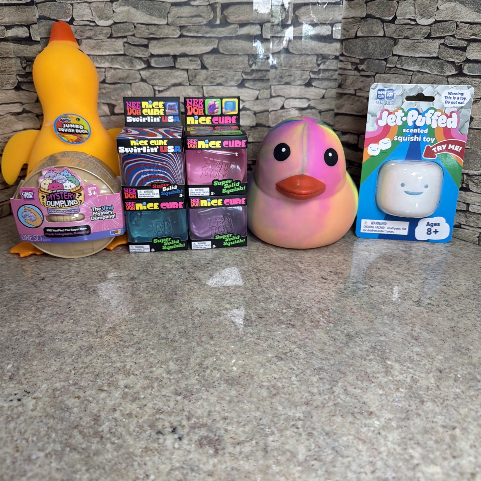 NeeDoh USA Swirl, Nice Cubes,RMS Purple Holographic Dumpling, Ducks Lot Of 8 🔥