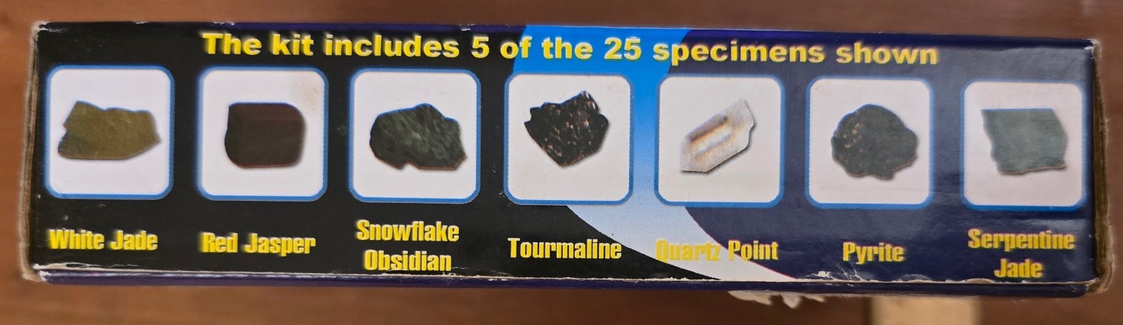 Treasure Excavation Kit 25 Rock, Crystal, Gem & Minerals with Tools 6″x5″ NEW
