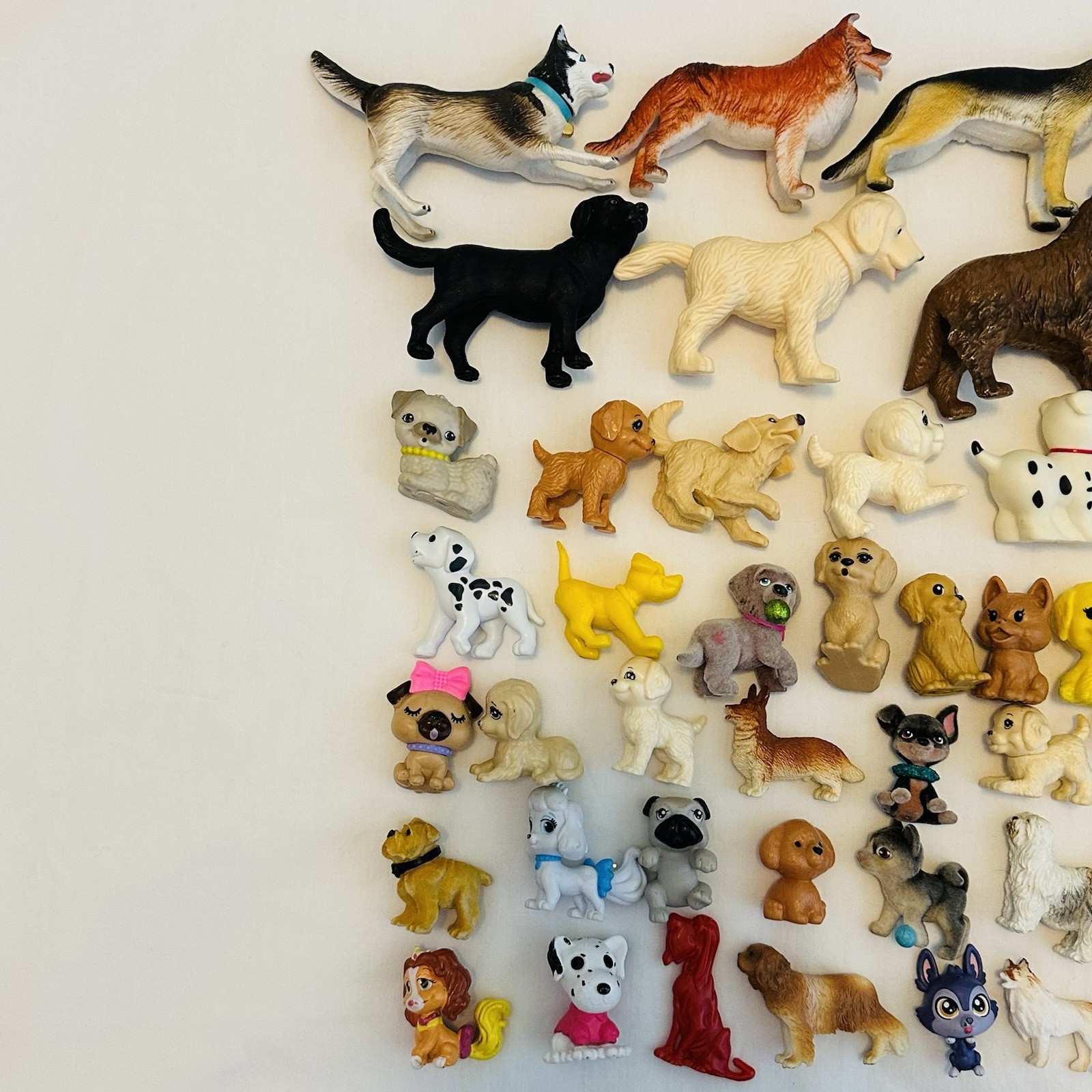 24 Pc Lot Dogs Puppies Figures Mixed Breeds Preschool Classroom .75″-3″
