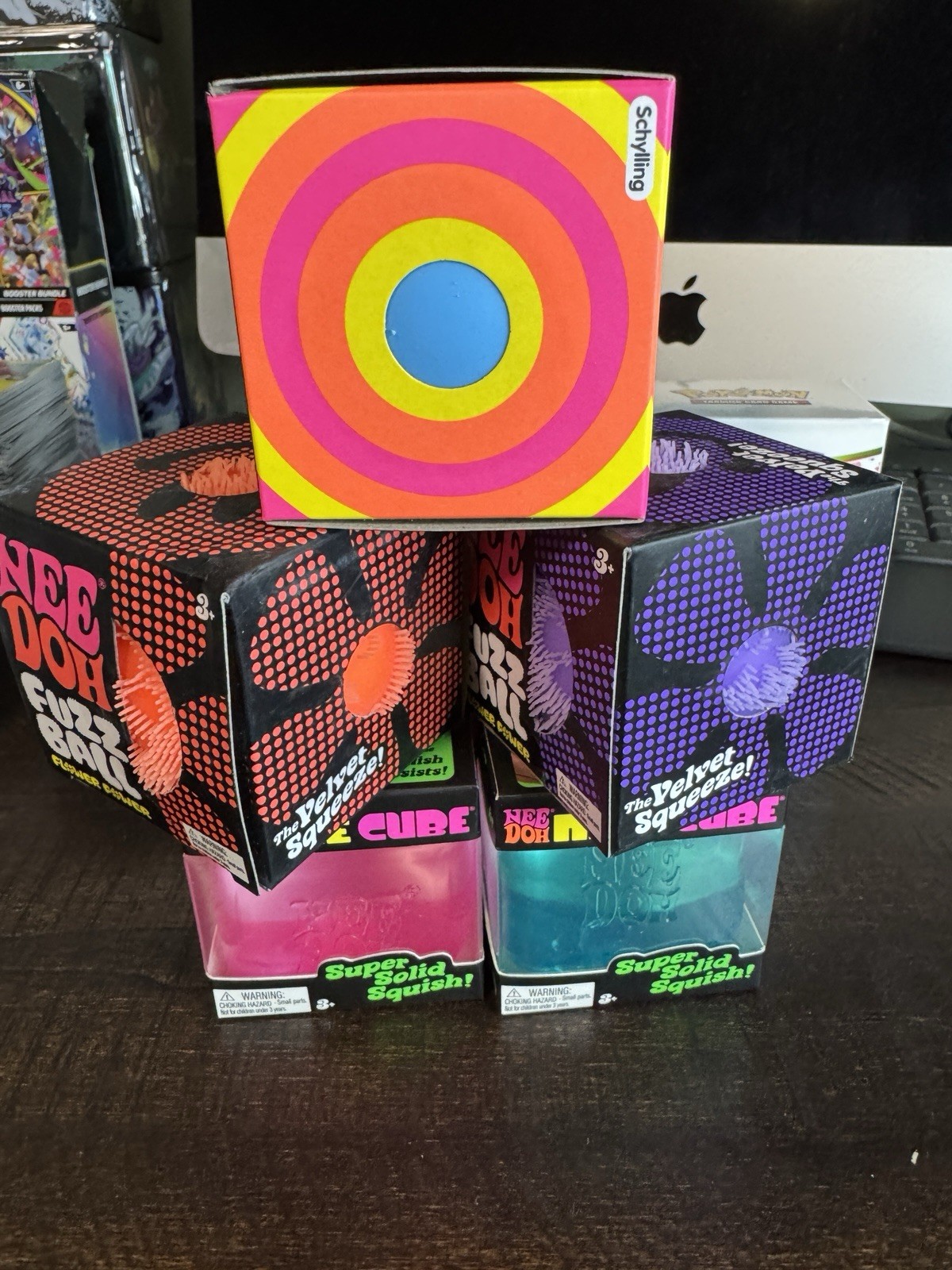Needoh Schylling Nice Cube Flower Power Color Changing 5 Lot Blue PINK Purple Og