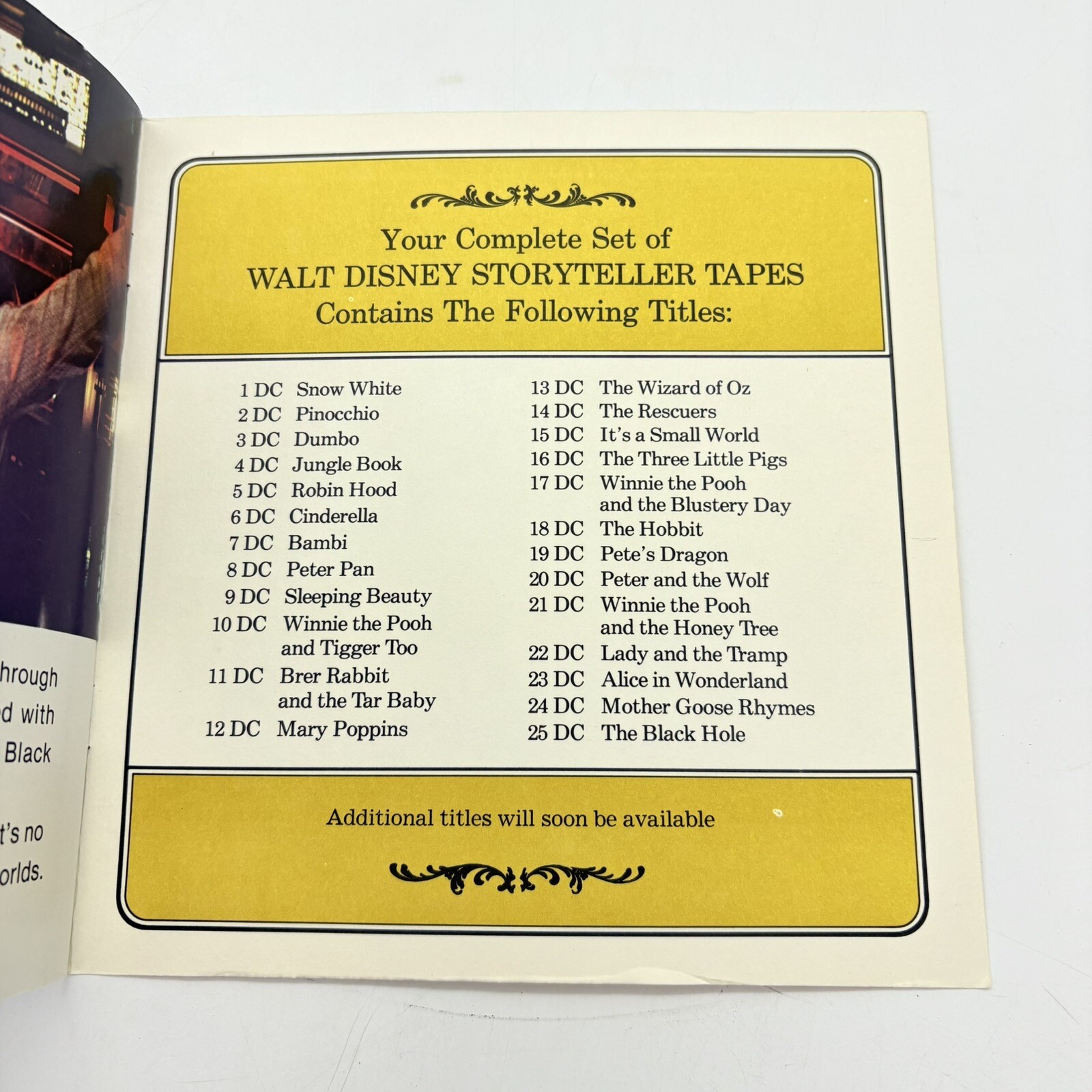 The Black Hole 24 Page Read-Along Book No Tape Disney Storyteller Vtg 1979 EUC