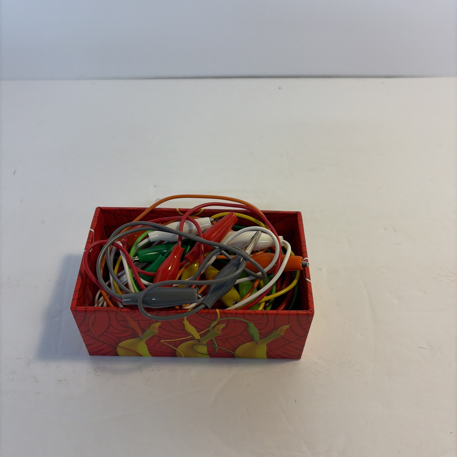 Makey Makey Invention KIT from JoyLabz – Hands-on Technology – New Open Box