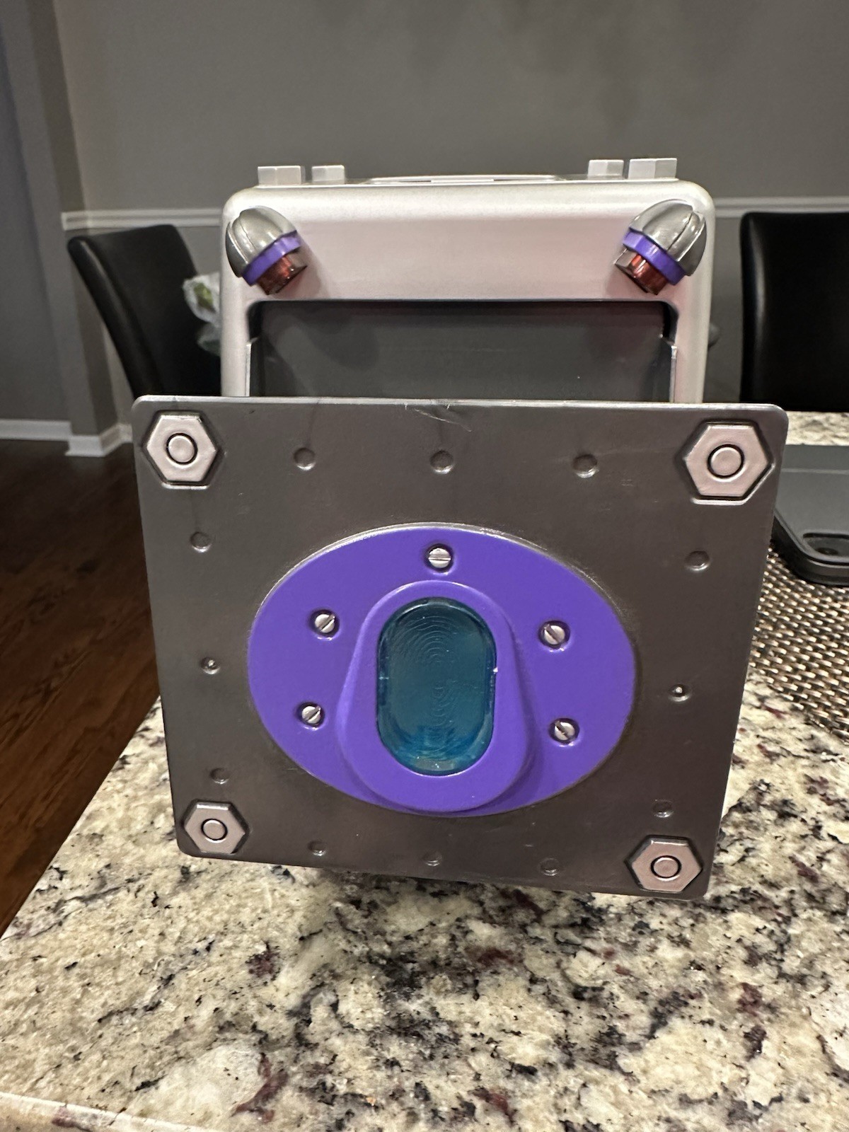 2006 Youniverse Toy Safe – Summit Electronics