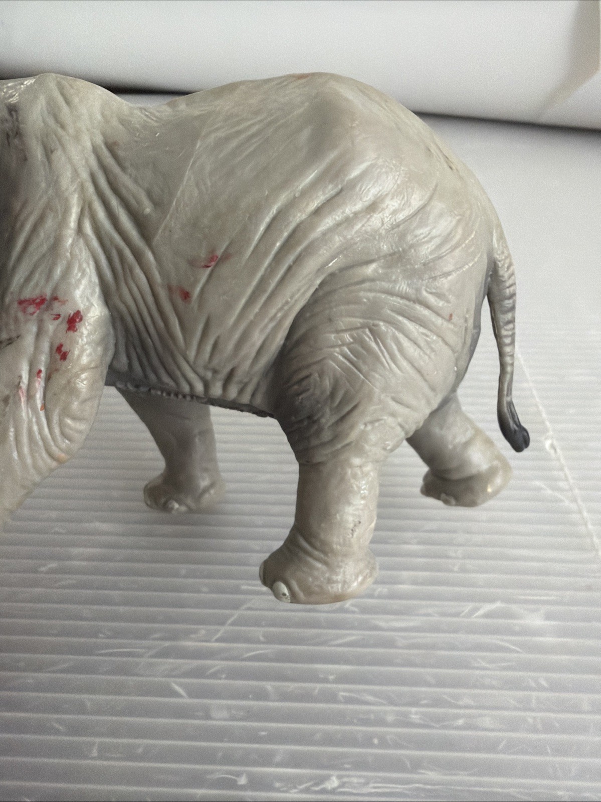 Safari Ltd African Elephant Figure 1996 grey large 7 x 4 inches