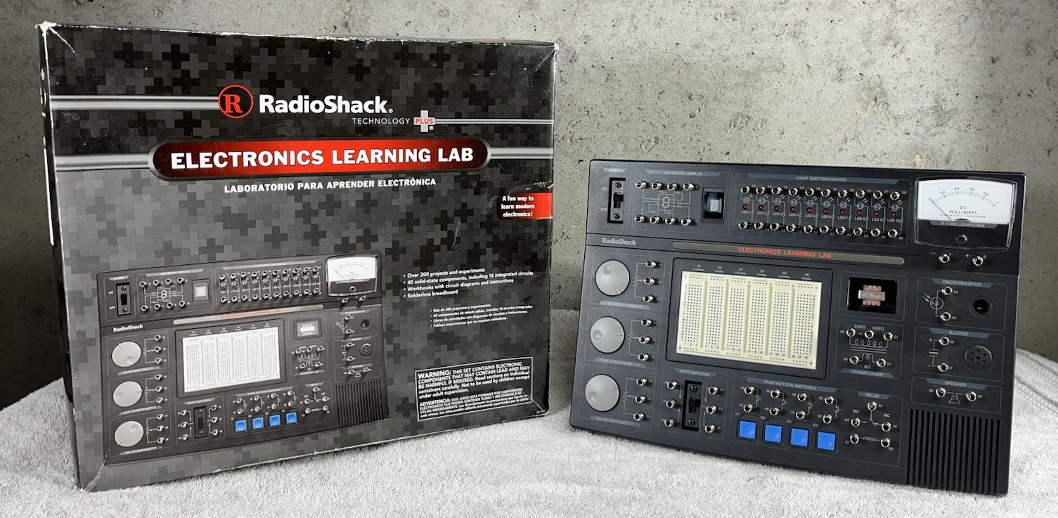 Radio Shack Technology Plus | Modern Electronics Learning Lab | Solderless Board
