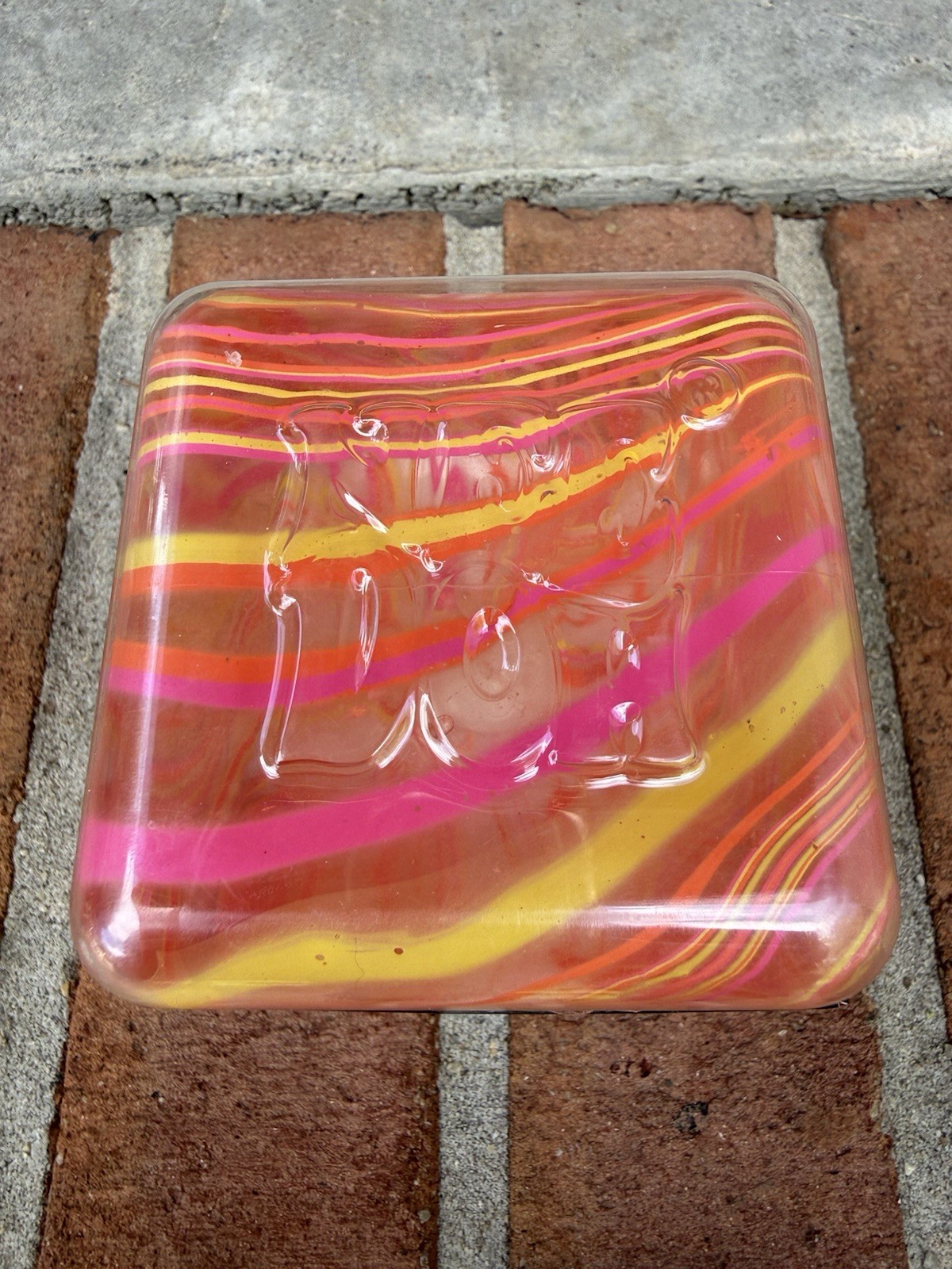 New – 100% Authentic – Needoh Nice Berg Swirl Orange/Yellow/Pink – Sealed