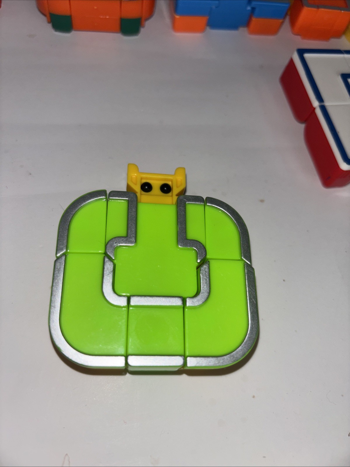 Lakeshore Learning Alphabet Transforming Robots Alphabots Toys