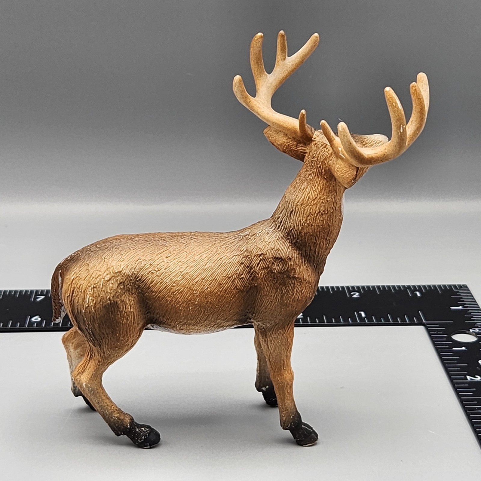 2013 MOJO Deer Buck Stag 10 Point Rack Figure