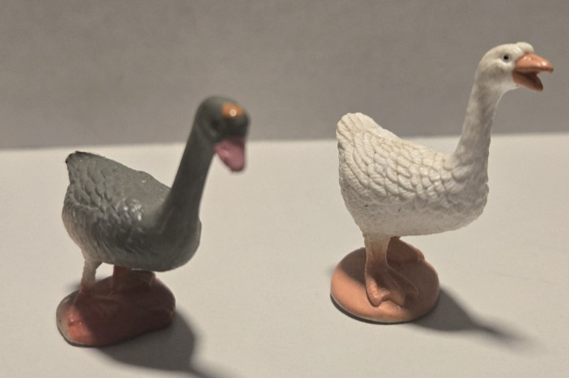 Lot of (4) PVC Waterfowl Animals Miniature Goose Duck Figures Toys FREE SHIPPING