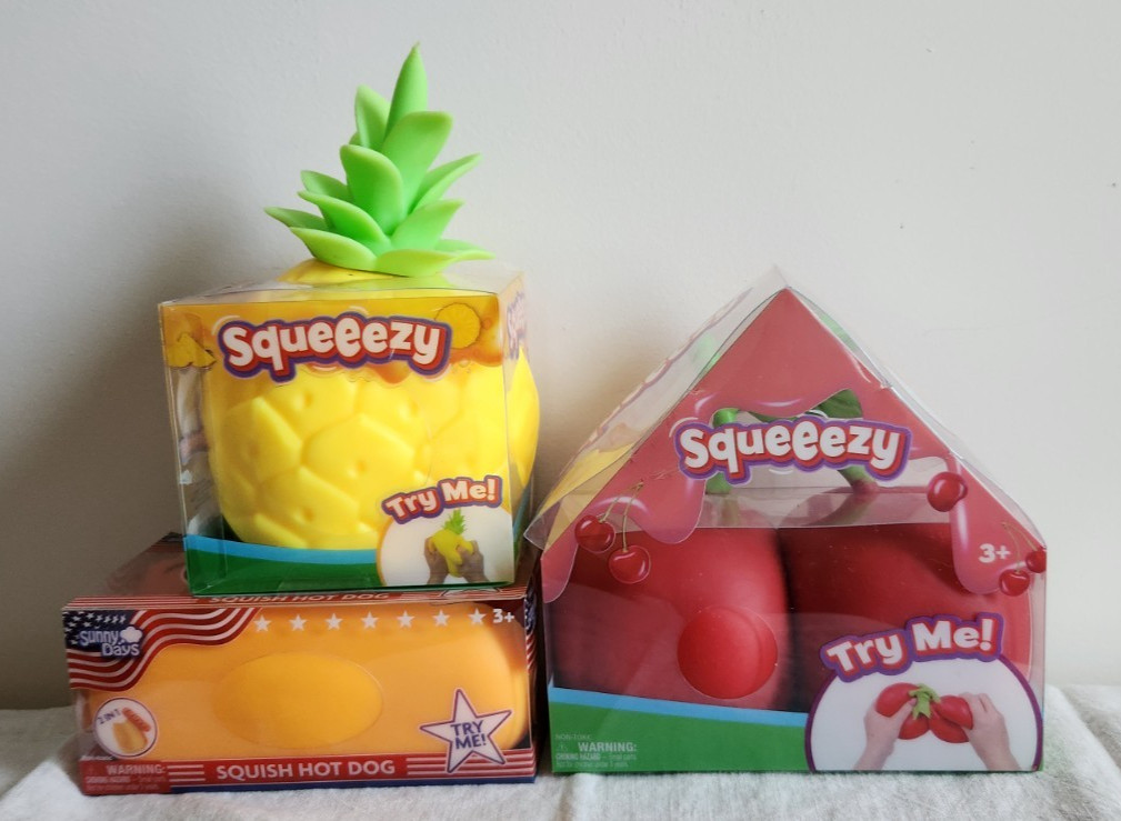 SUNNY DAYS PINEAPPLE, HOT DOG, CHERRY LOT OF 3 SENSORY STRESS RELIEF TOYS SQUISH