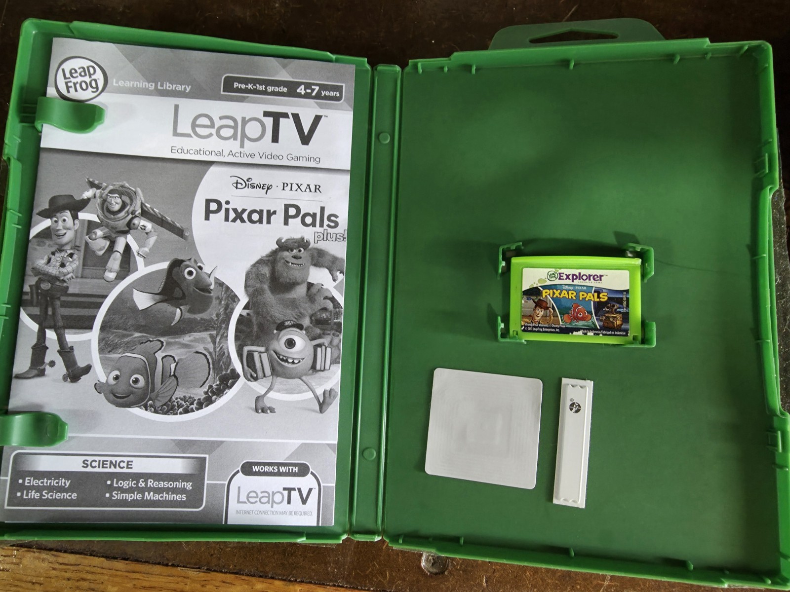 LeapFrog Leap TV Disney Pixar Pals Plus! Science Educational Active Video Game