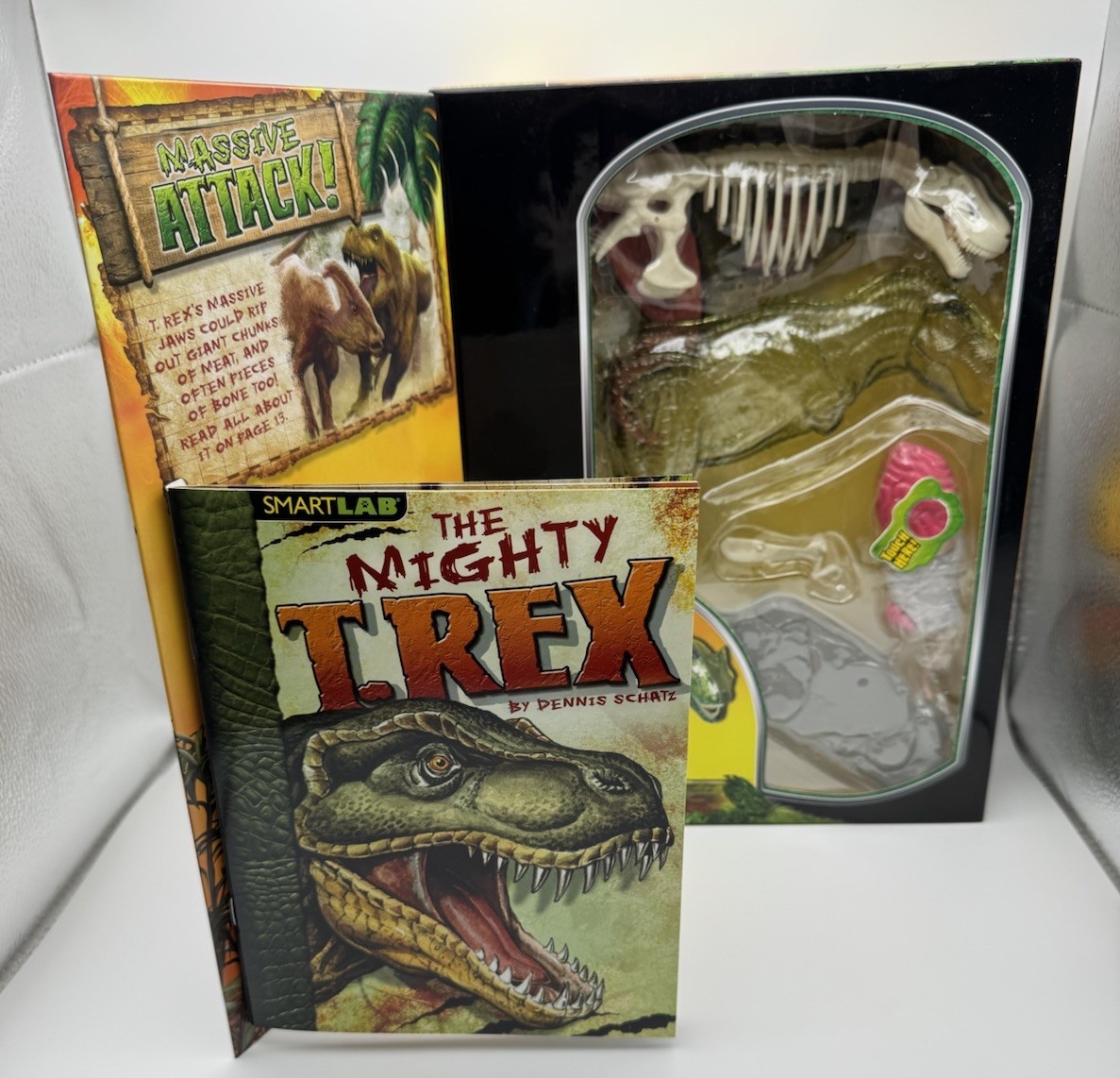 Dinosaur Science Lab Educational STEM 5 T-Rex Organs Squishy 23-Pc Model Sealed