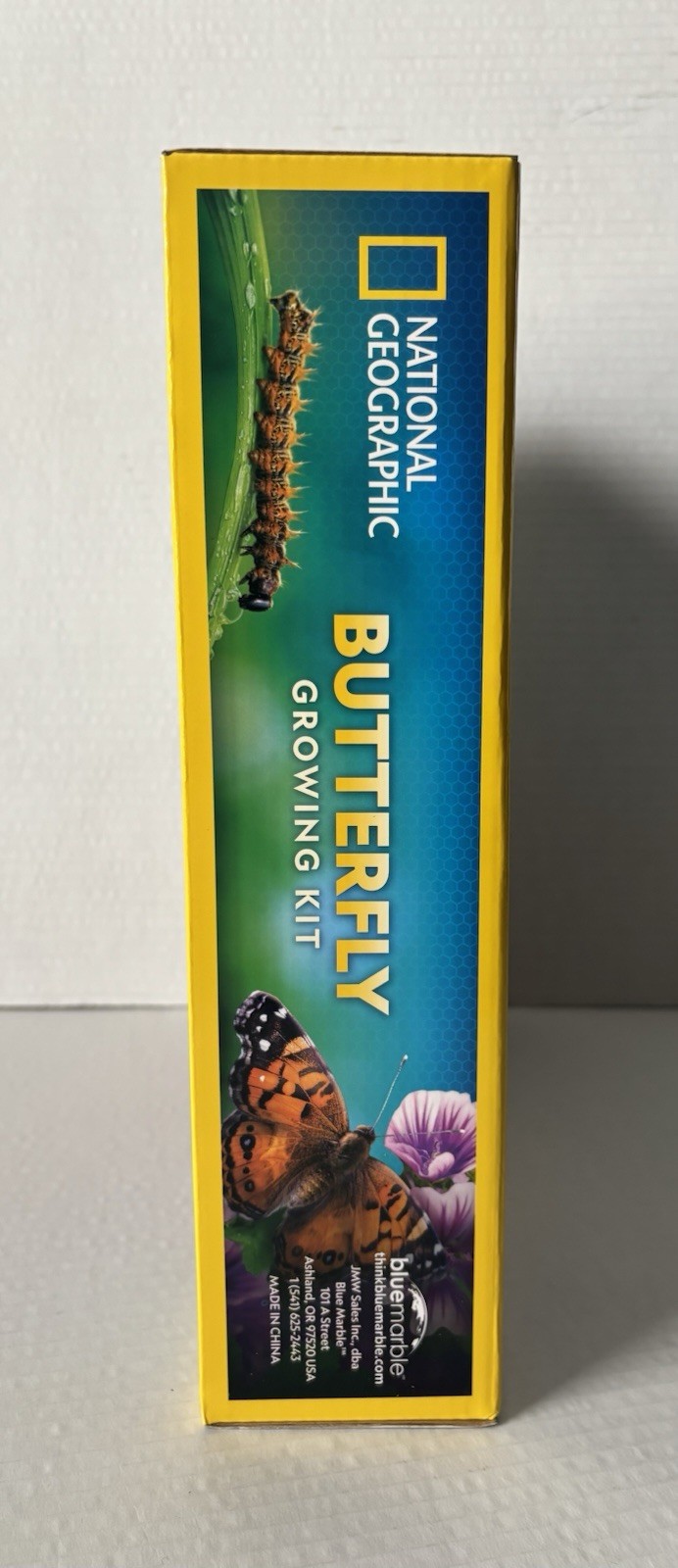 NATIONAL GEOGRAPHIC Butterfly Growing Kit Voucher for 5 Live Caterpillars STEM