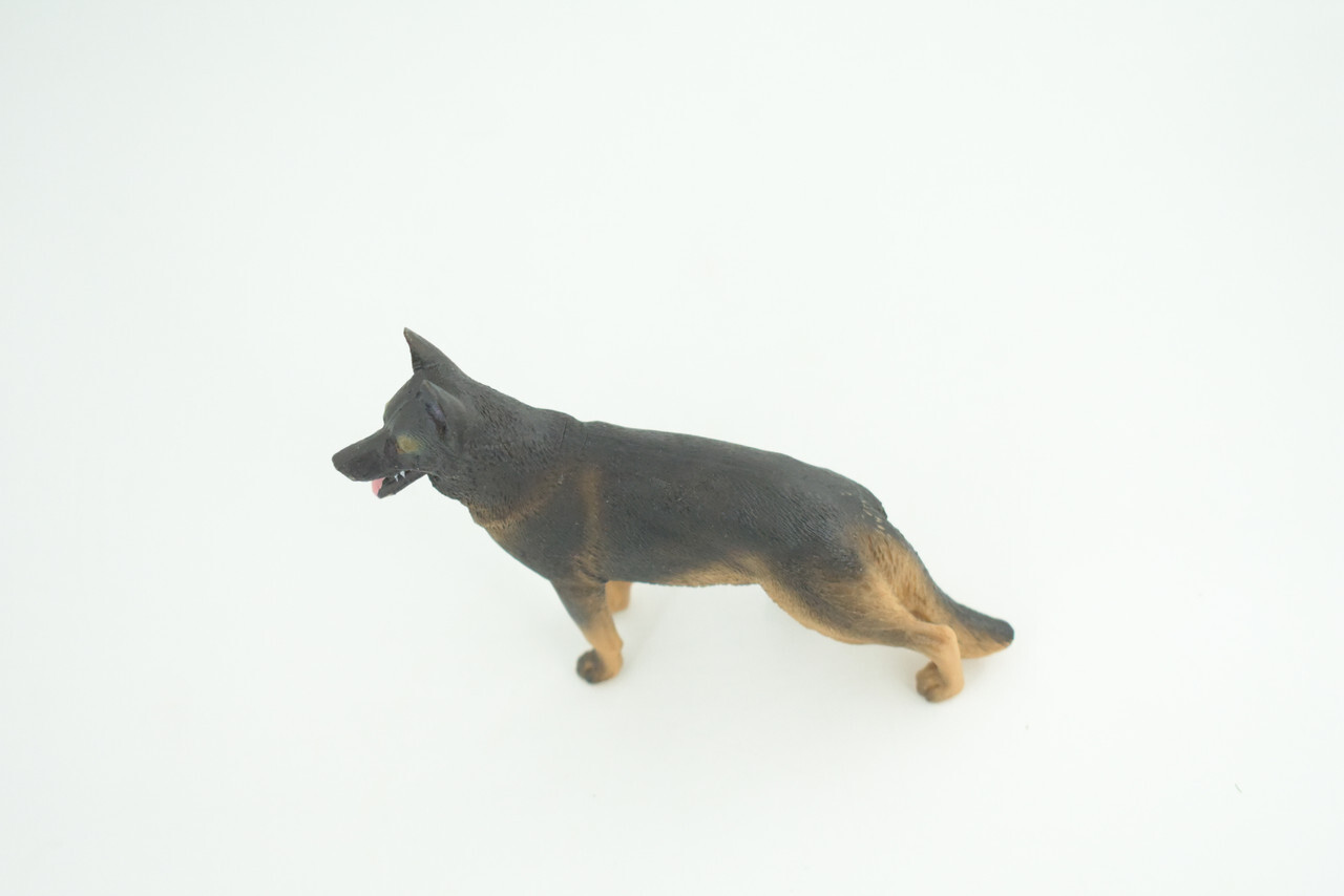 German Shepherd Dog Toy, Realistic Hand Painted Rubber Model, 4 1/2″ CH845 BB197