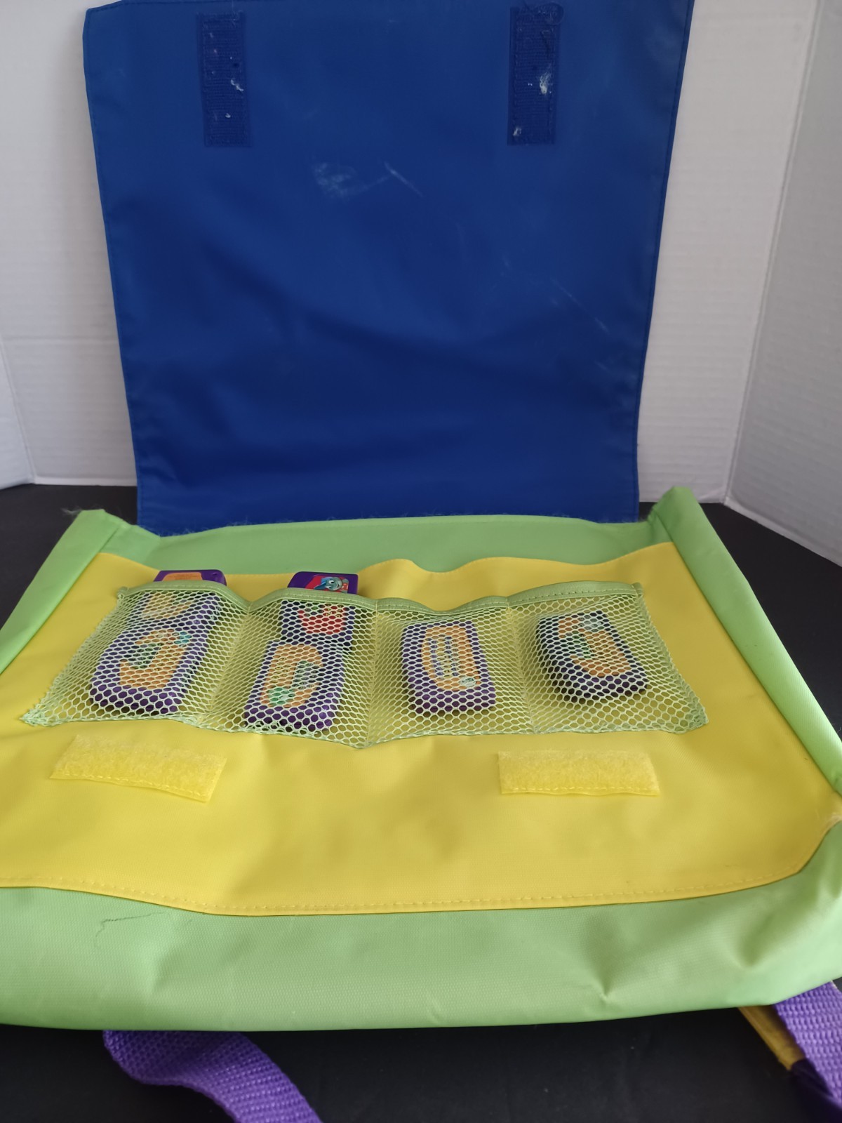 Leap pad w/(6 ) books (6) cassettes Satchel carrying bag