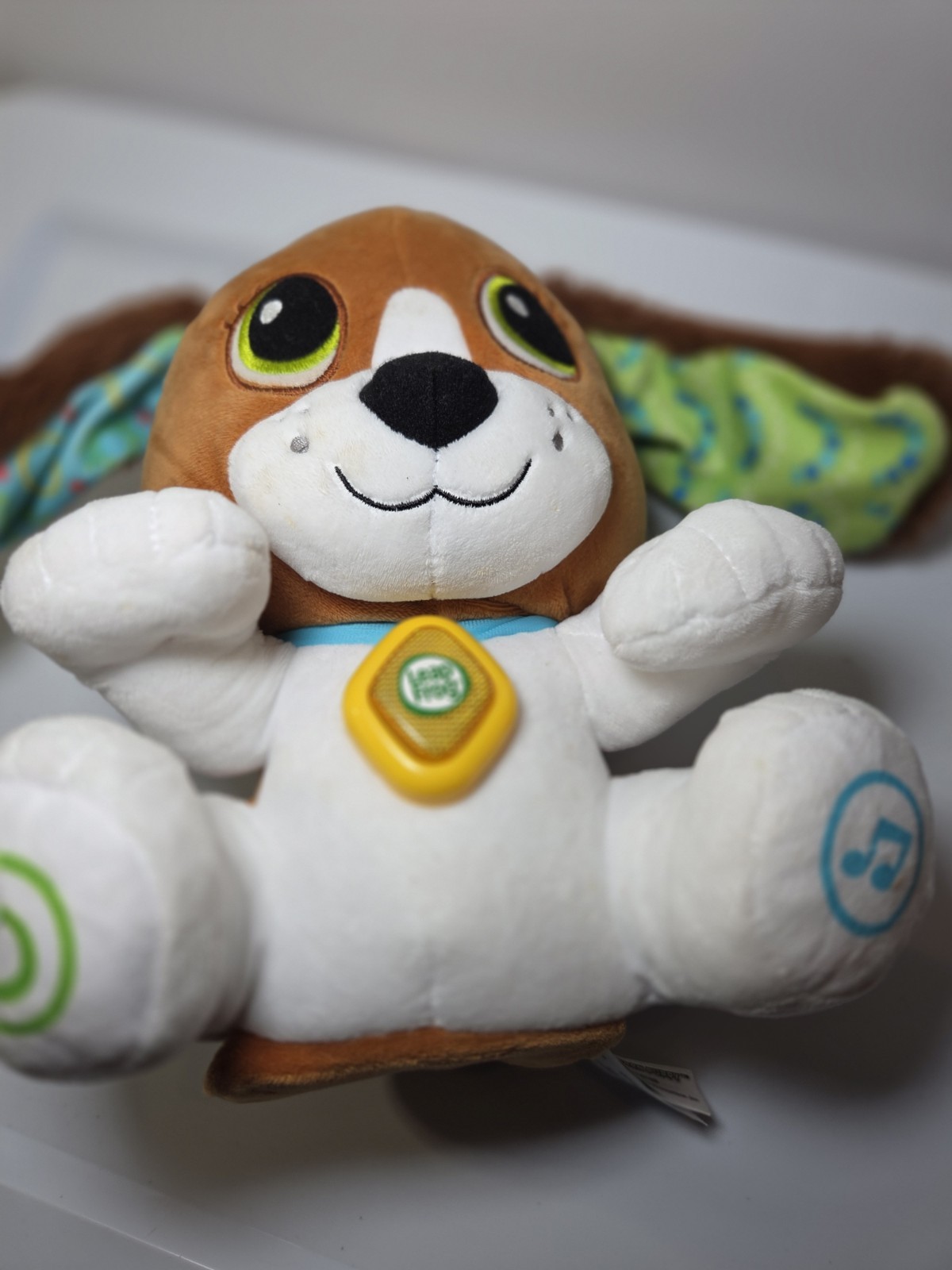 Leap Frog Speak & Learn Puppy W/ Interactive Talk Back And Motion Feature