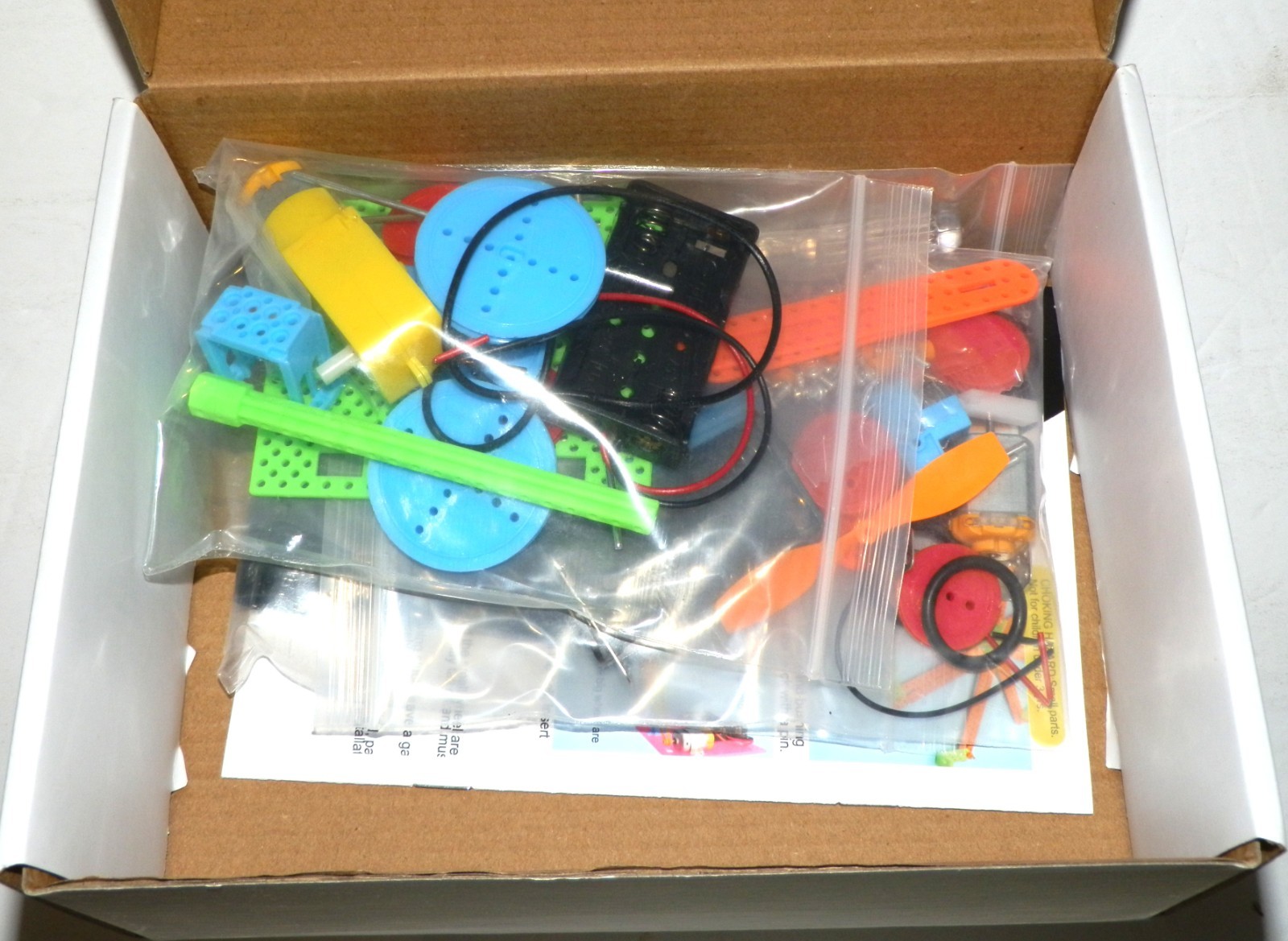Poraxy 5 in 1 STEM Kits for Kids Age 8-10, Science Building Projects Craft