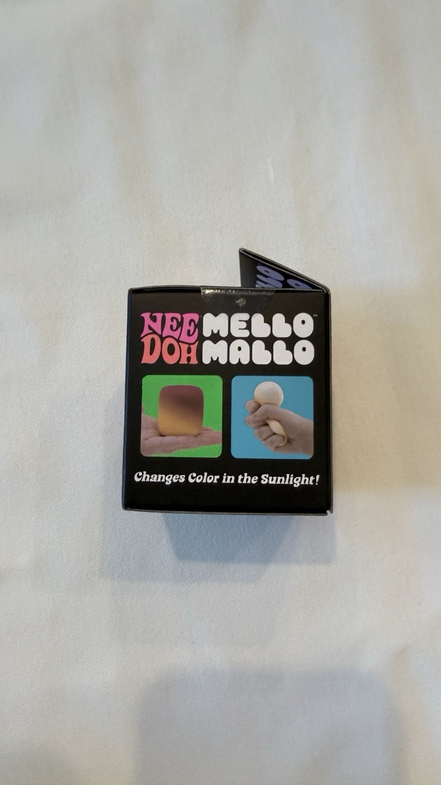 NeeDoh Mello Mallo Color Change Squishy Squeeze Sensory Toy Yellow New In Box