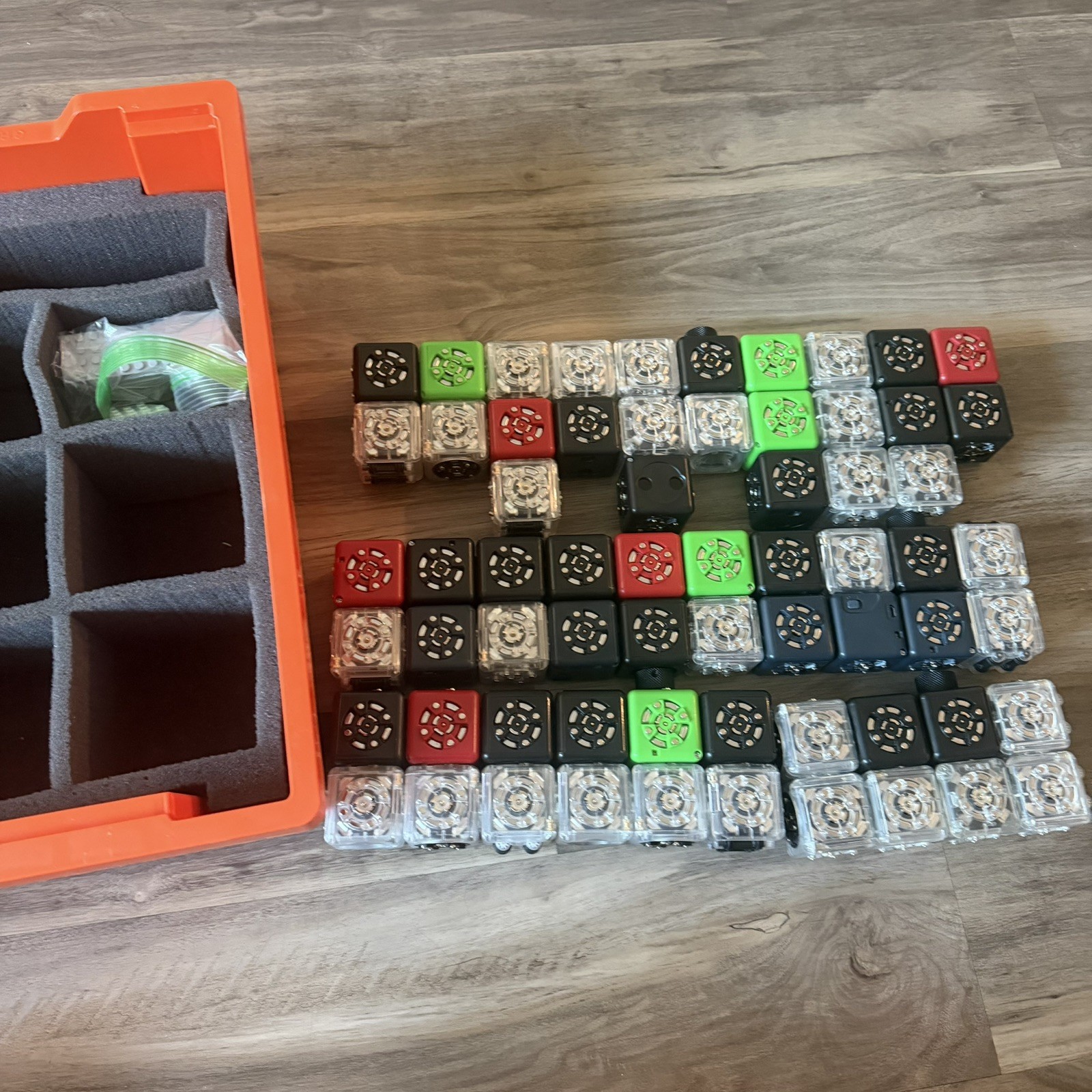 Cubelets Modular Robotics Mixed Lot of 65 STEM Educational Robot Blocks *Tested*