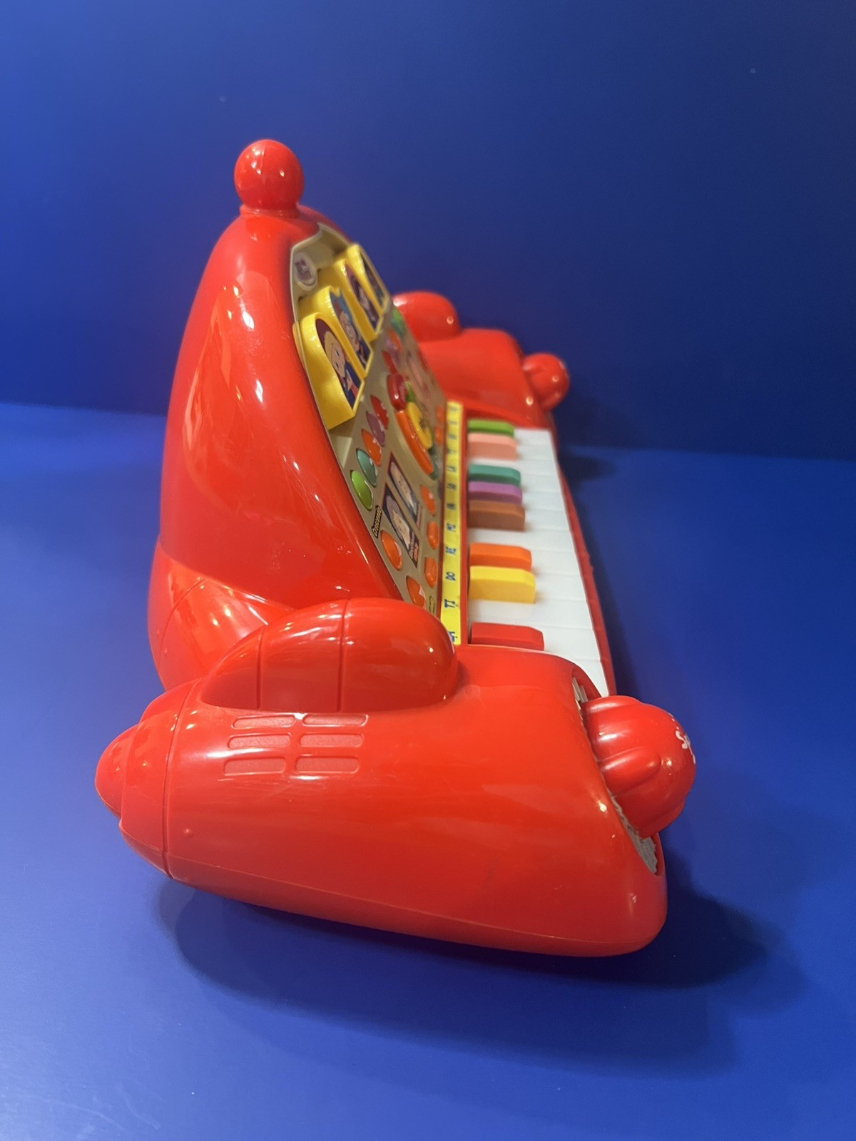 VTech Little Einsteins Rocket Musical Piano Works Great**Missing Battery Cover**