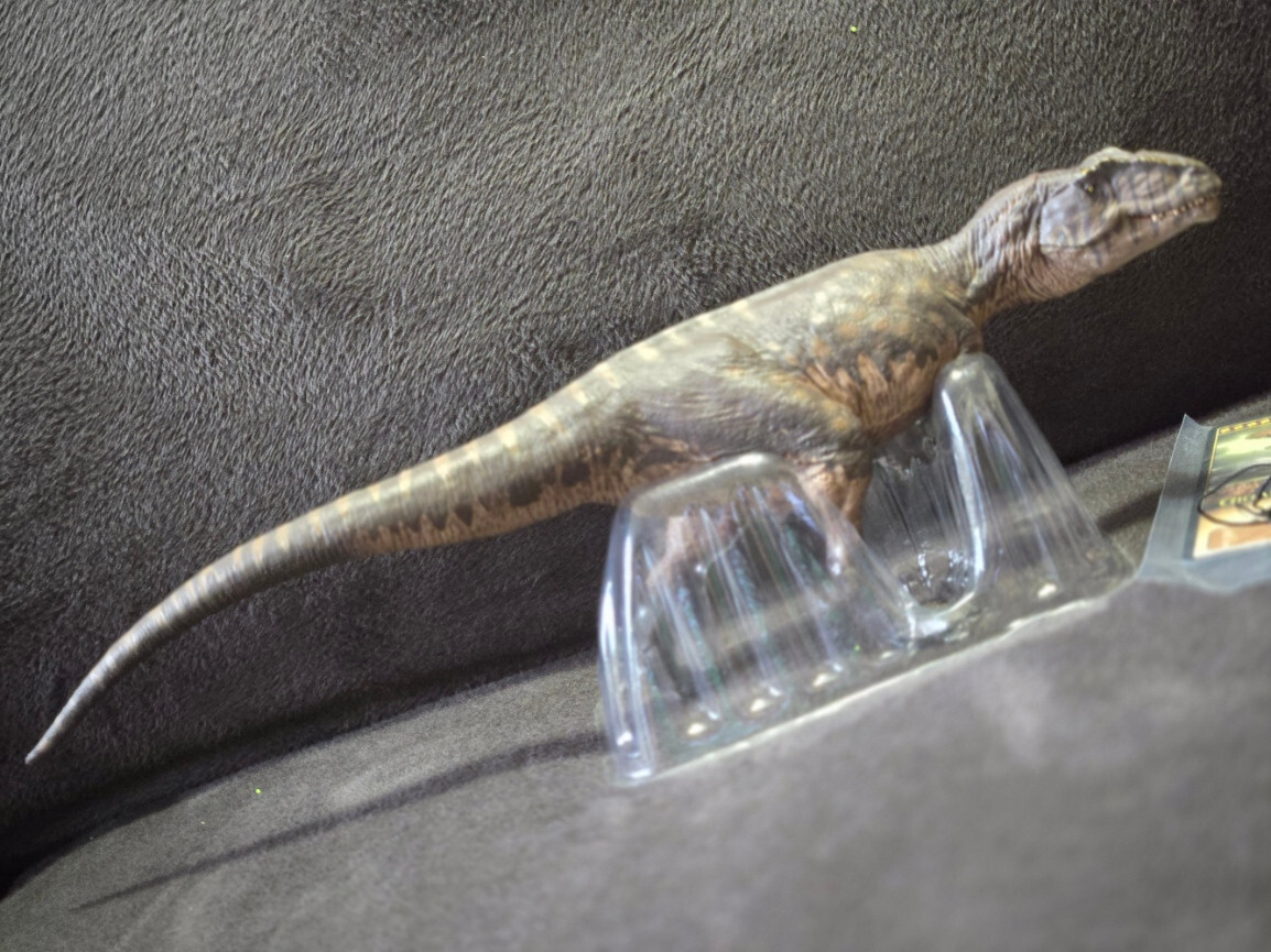 Eofauna GIGANOTOSAURUS dinosaur model figure Jurassic Park 2019