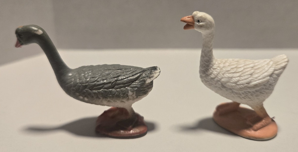 Lot of (4) PVC Waterfowl Animals Miniature Goose Duck Figures Toys FREE SHIPPING