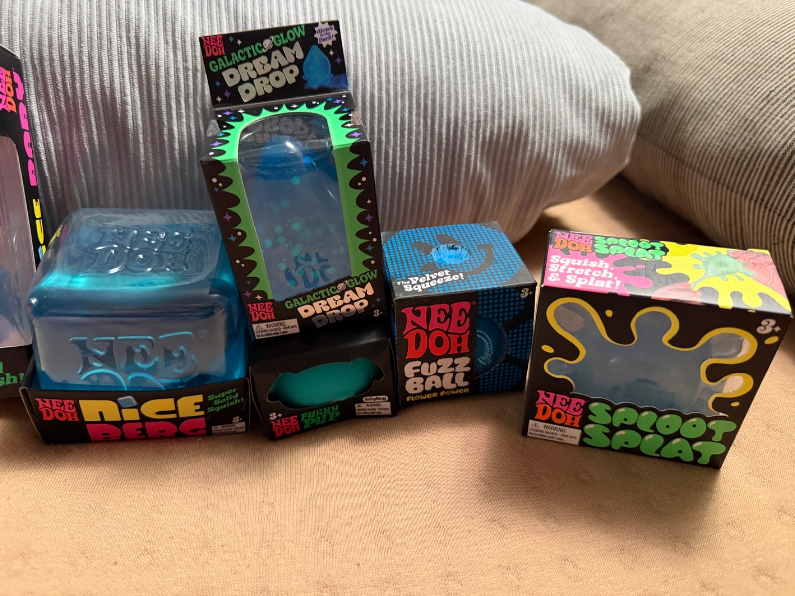 Needoh lot of 8 EXTREMELY RARE as a set of 8 includes Galactic Glow in the Dark