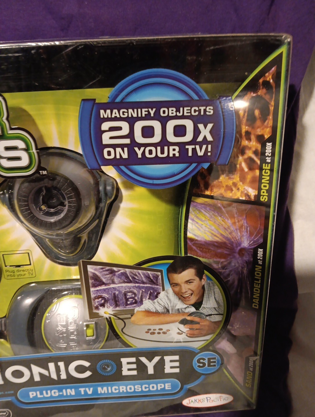 Jakks Pacific Bionic Eye Eye Clops Series Plug-In TV Microscope 2009 NEW SEALED