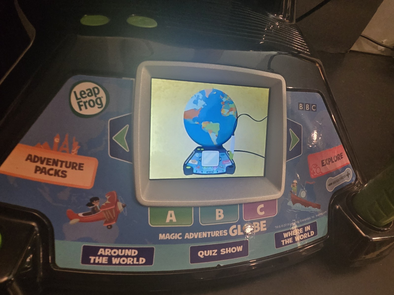 Leapfrog Magic Adventures Globe w/ LCD Integrated Video Screen Display – Tested!