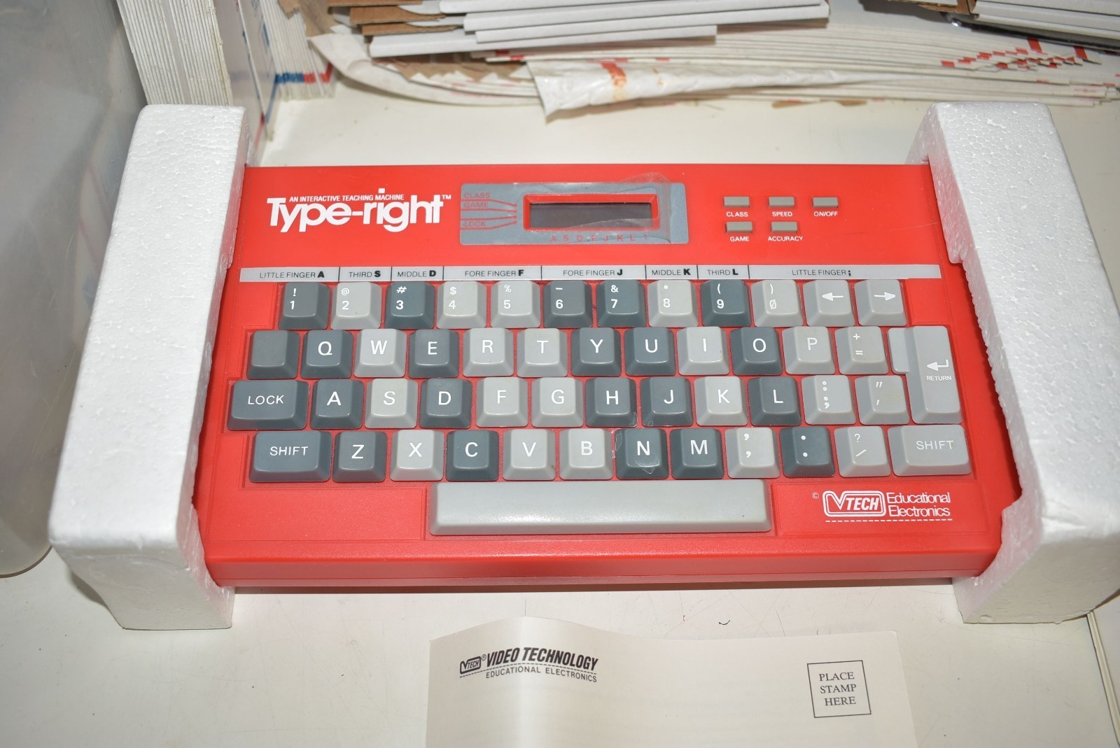 1985 V-Tech Type Right Educational Electronic Typing Tutor w/ Box & Book TESTED!