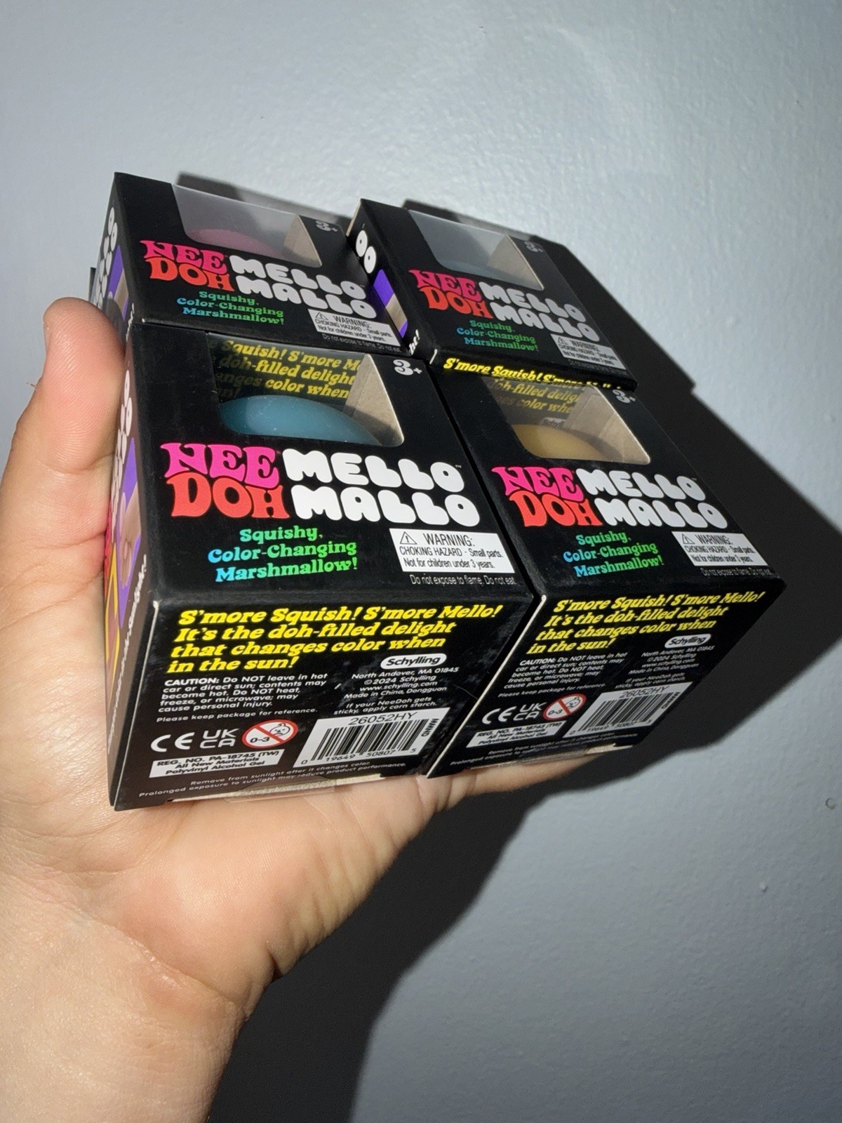 NeeDoh Mello Mallo Color Change Squishy Toy, Nee Doh Mellow Mallow Lot Of 4